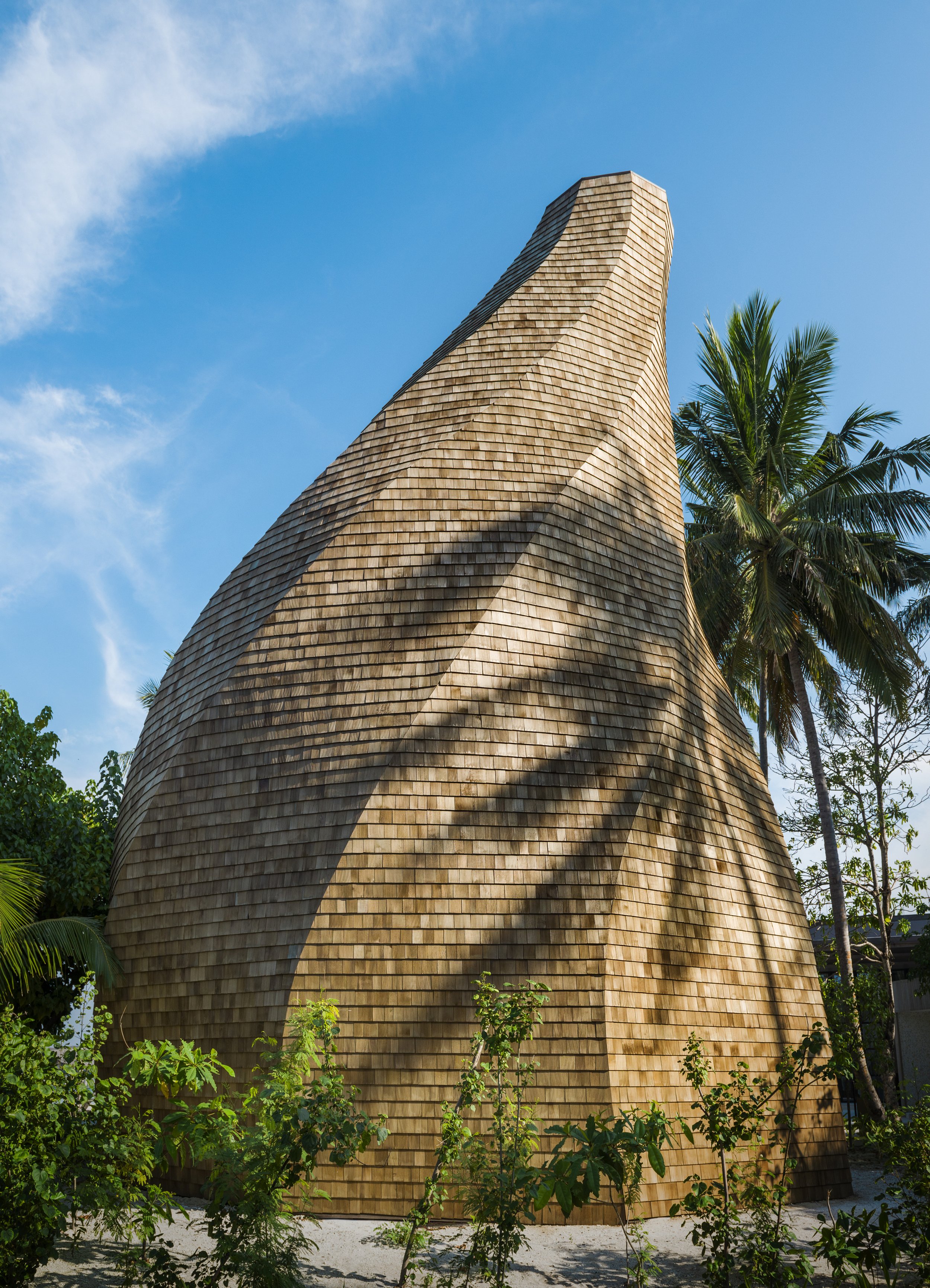 The St. Regis Maldives Vommuli - Library Structure