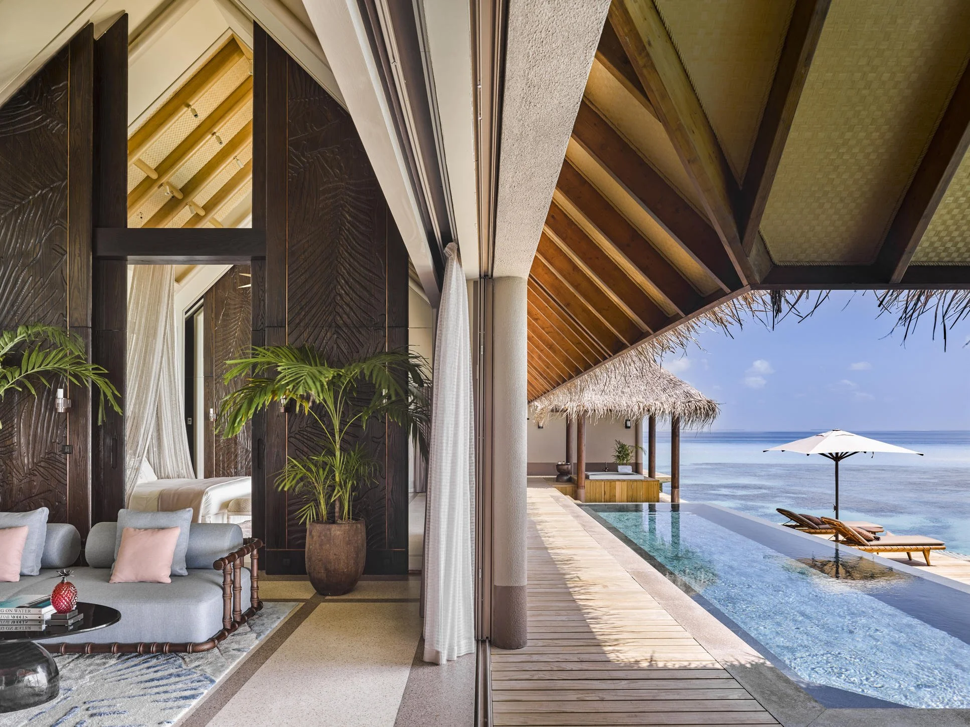 Three Bedroom Ocean Residence with 2 Pools