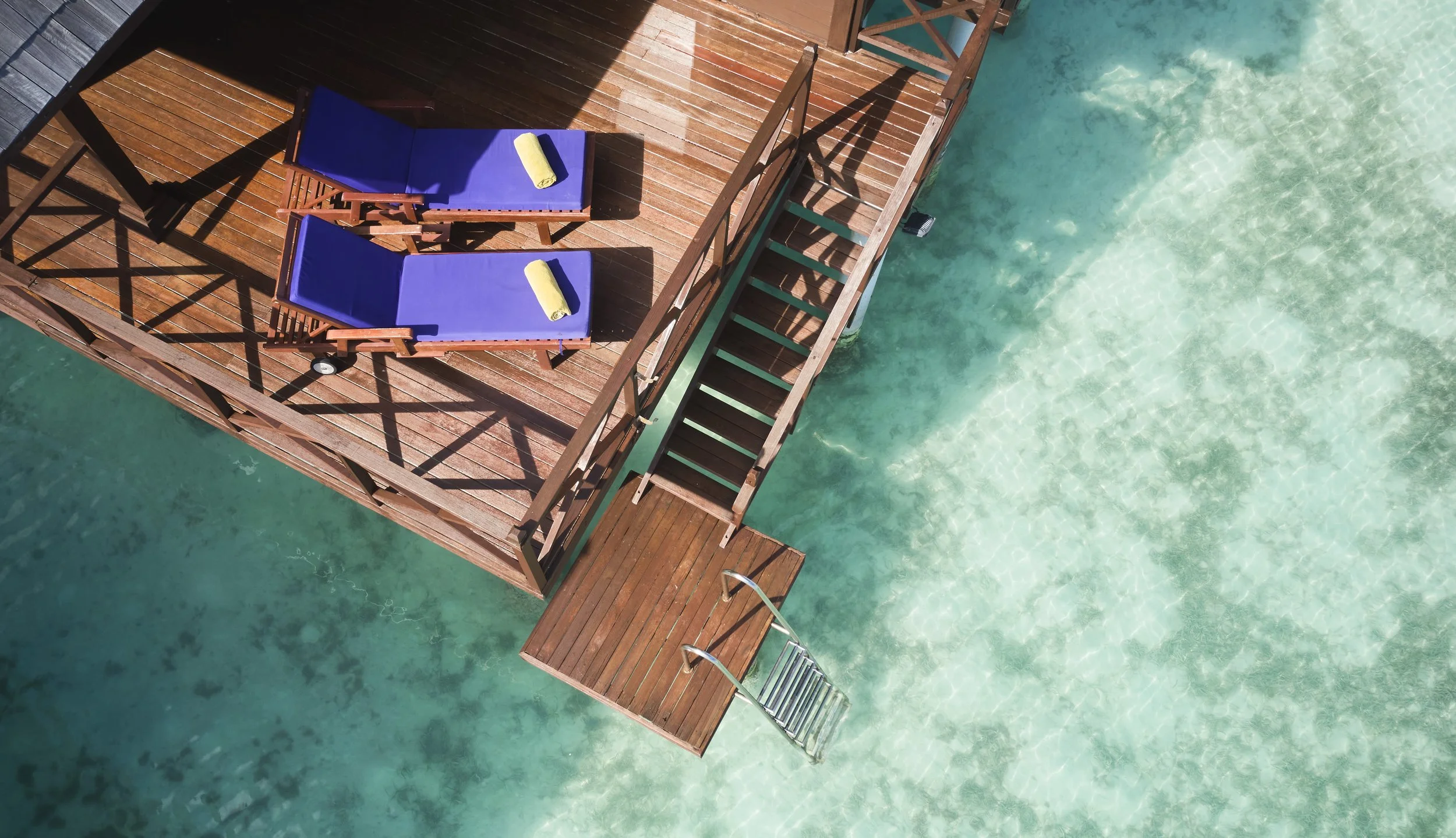 Olhuveli-Water-Villa-Deck-4.jpg