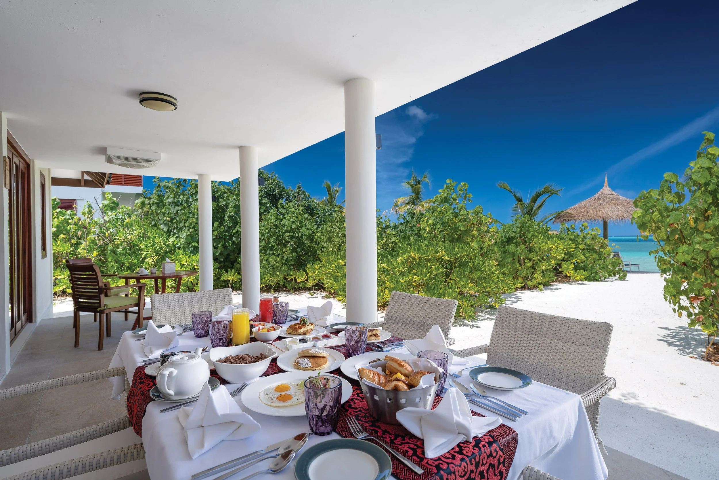 VARU by Atmosphere - Villas - Majlis Breakfast on Veranda - 02.2022.jpg