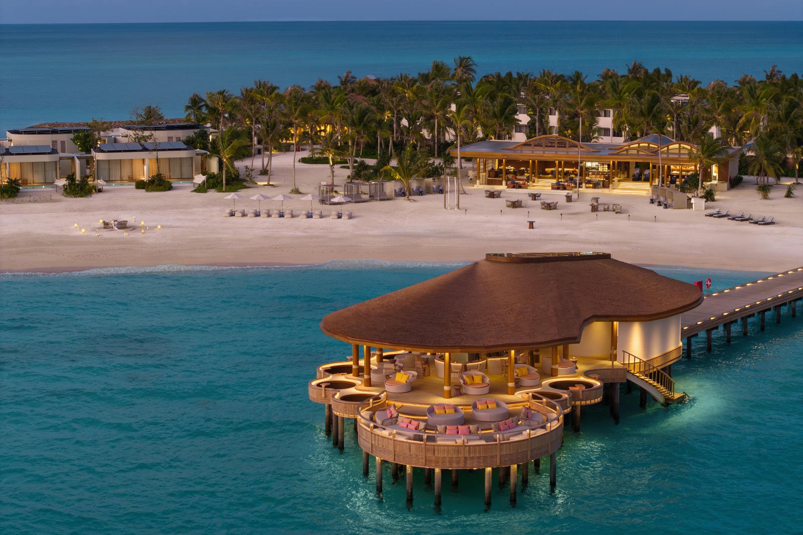 Centara Grand Lagoon - Sunset Social