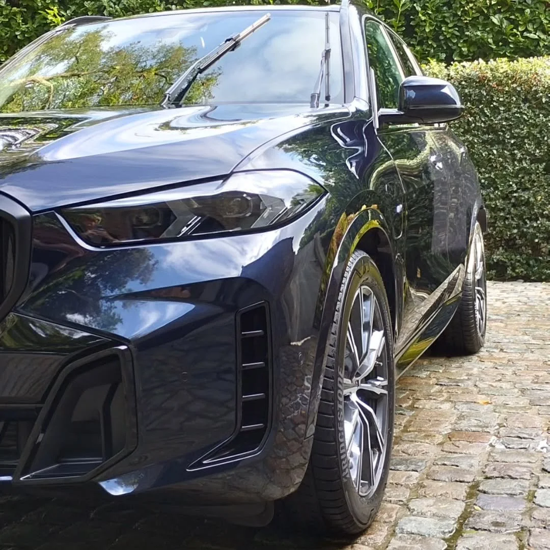 BMW X5 op bezoek voor een grondige wasbeurt🫧