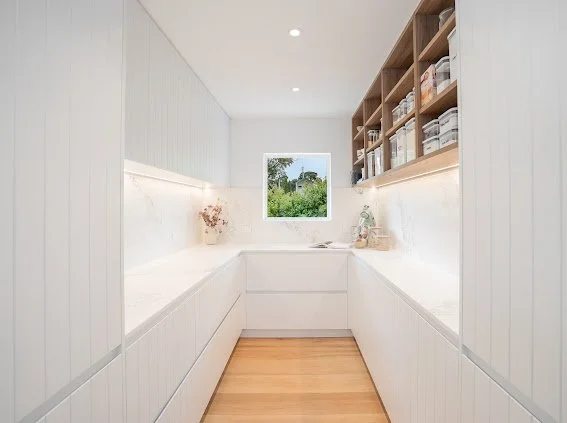 Saxon Pantry

Flooring - Karndean Korlock 'warm ash'
Cabinetry - VJ profile
Stone - Caeserstone Empire white
Shelving -Polytec - Prime oak