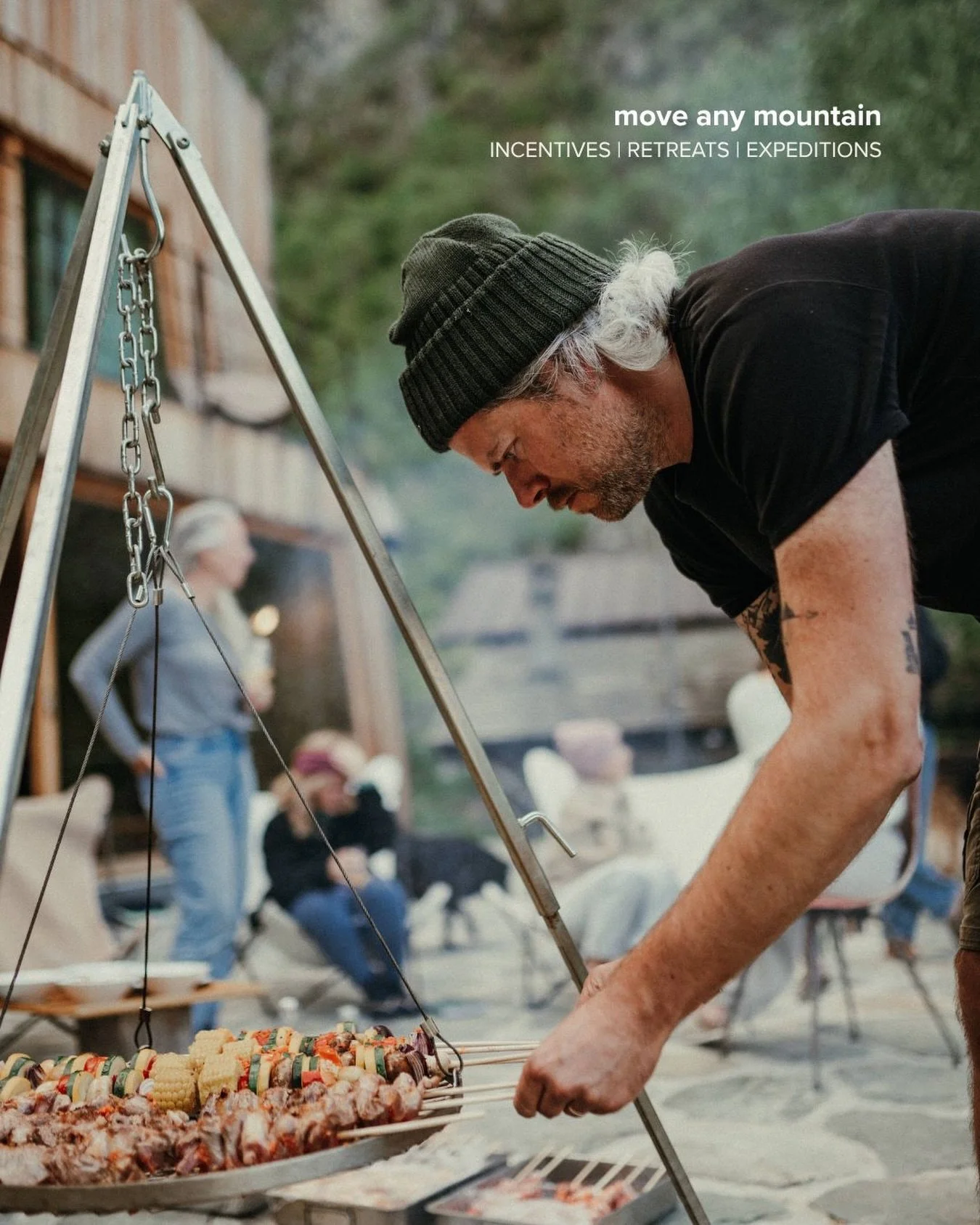 Some chefs work in a kitchen.
Ours prefers a campfire, mountain air and a little bit of smoke seasoning everything around him. 🔥🏔️