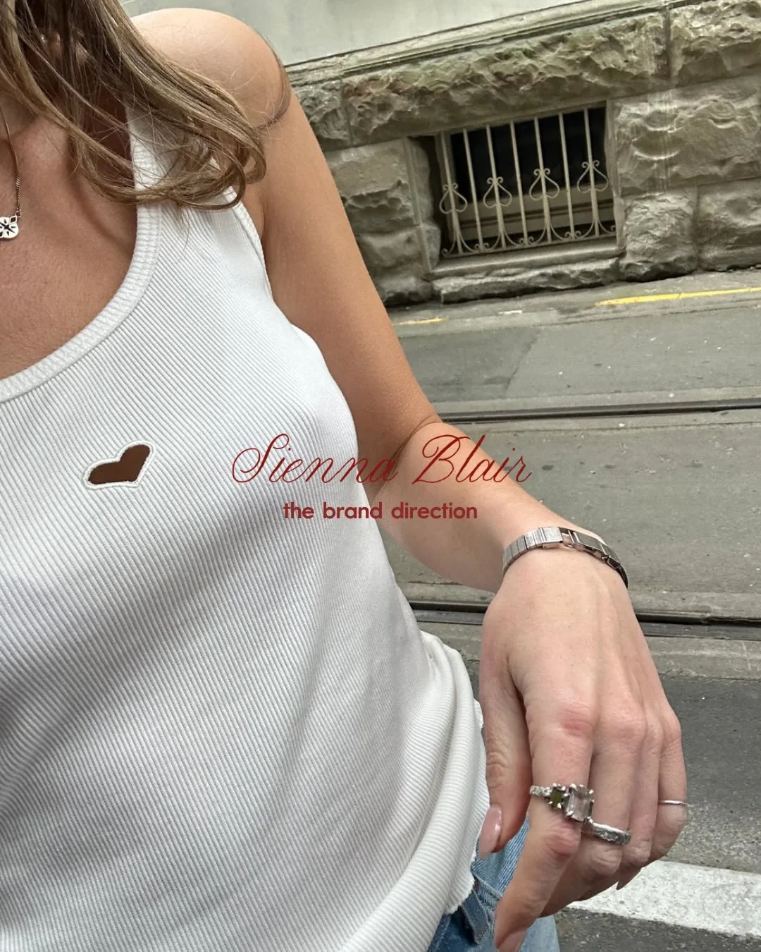 Take a peek at what we&rsquo;ve been working on lately with Anna at @sienna__blair we&rsquo;re OBSESSED with this project and can&rsquo;t wait to share more 💌

#branddesign #branding #rebrand #rebranding #studiosonder