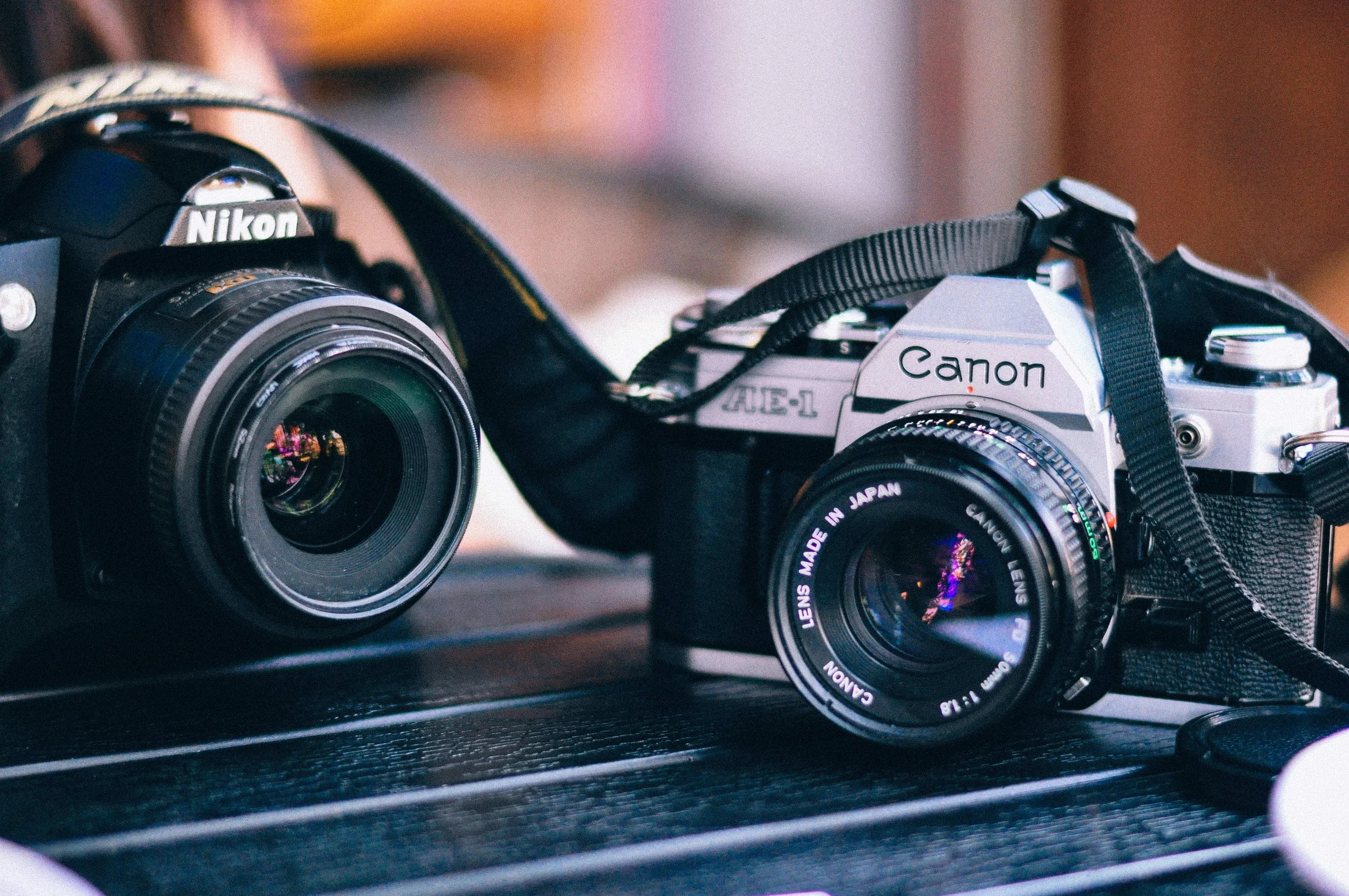 Canon vs Nikon: The Eternal Duel