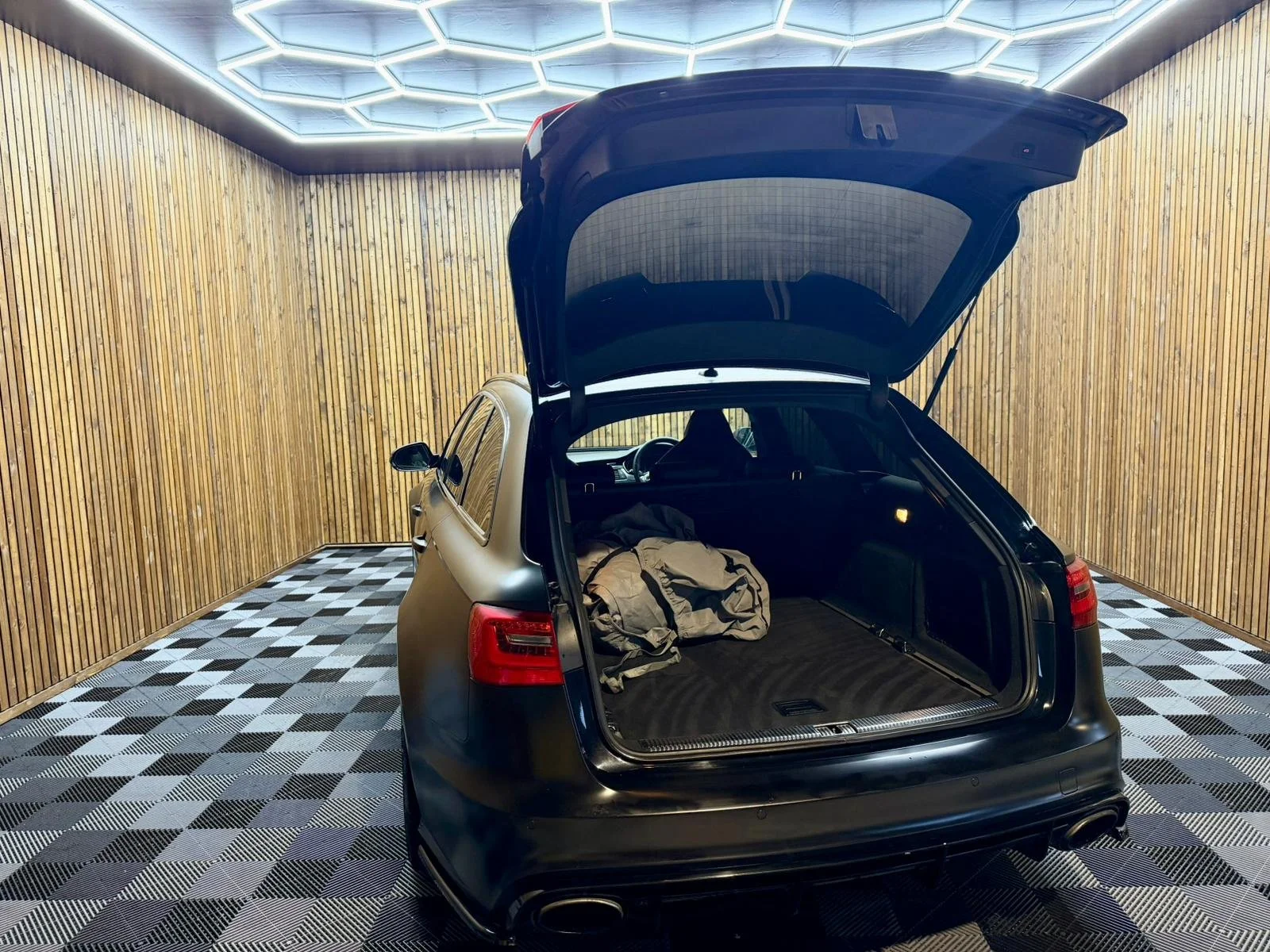 WhatsApp Image 2026-02-09 at 5.00.31 PM (2).jpeg