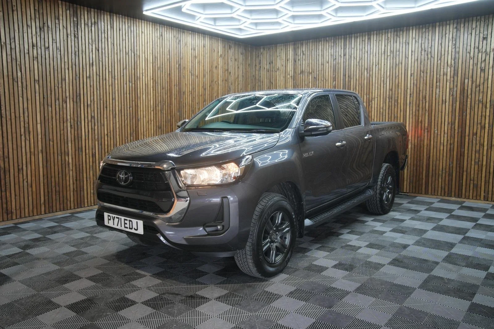Toyota Hilux 2.4 Icon 4wd Crewcab