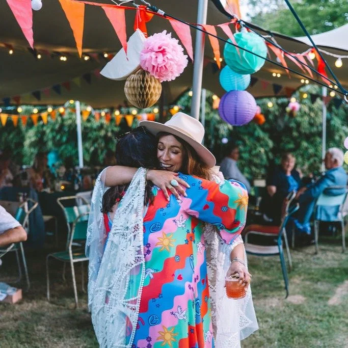 This hug says it all 💫 

I met Gem and Matt 14 months before their wedding, and from that first chat, I felt like I'd known them my whole life. 

This moment, raw and real is reason number 944 to choose a celebrant-led wedding. It&rsquo;s not just a