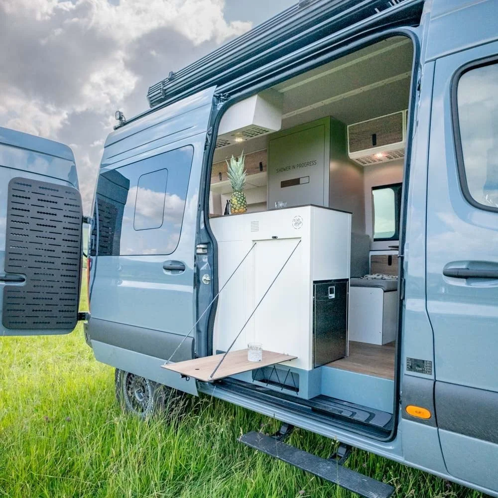 Moon Kitchen Solid Model 1 UK