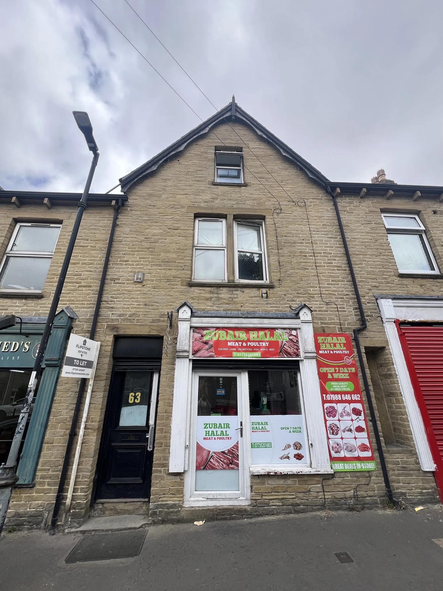 63 Hanson Lane, Halifax, HX1 5NX, Upper Apartment, £600 pcm 1 🛋️  1 🛁  3 🛌
