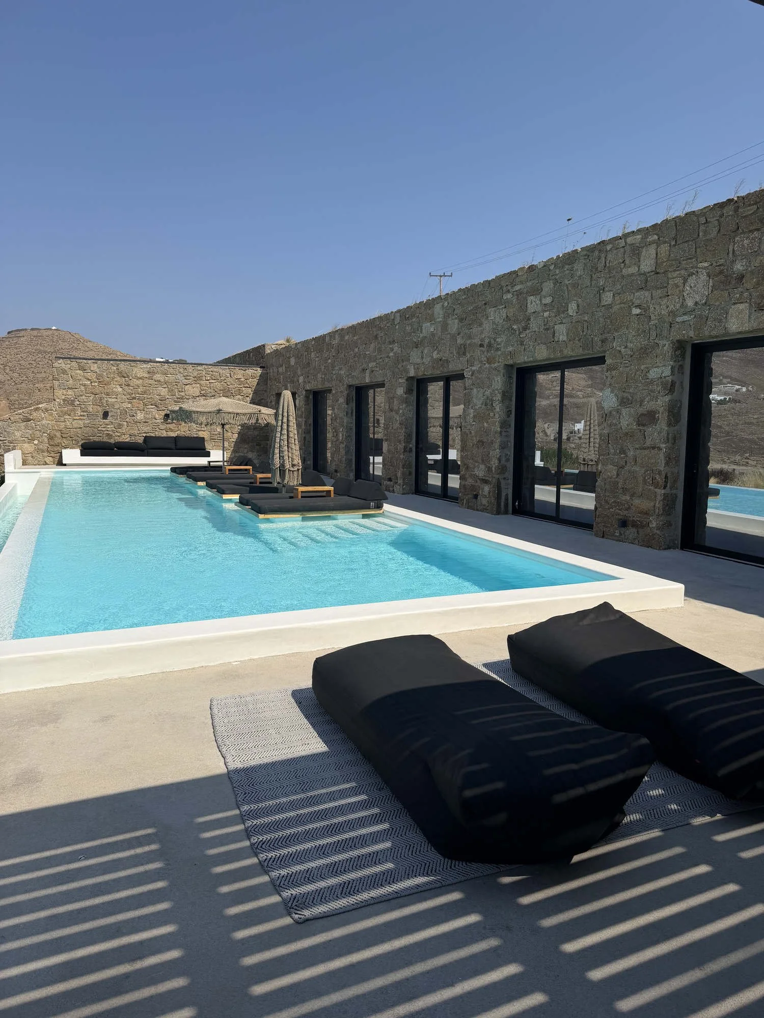 real-estate-marketing-mykonos.jpg