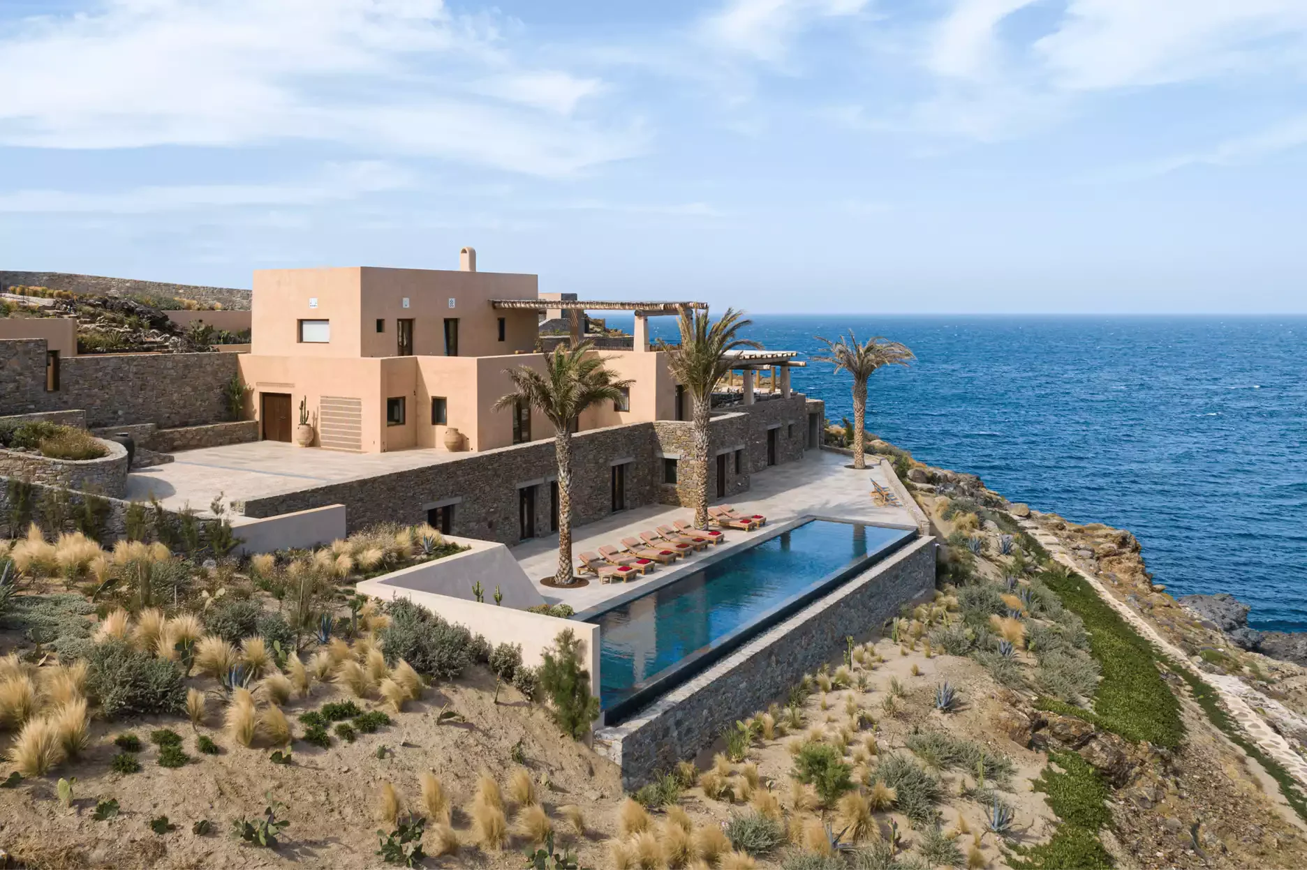 Luxury villa for rent in Mykonos