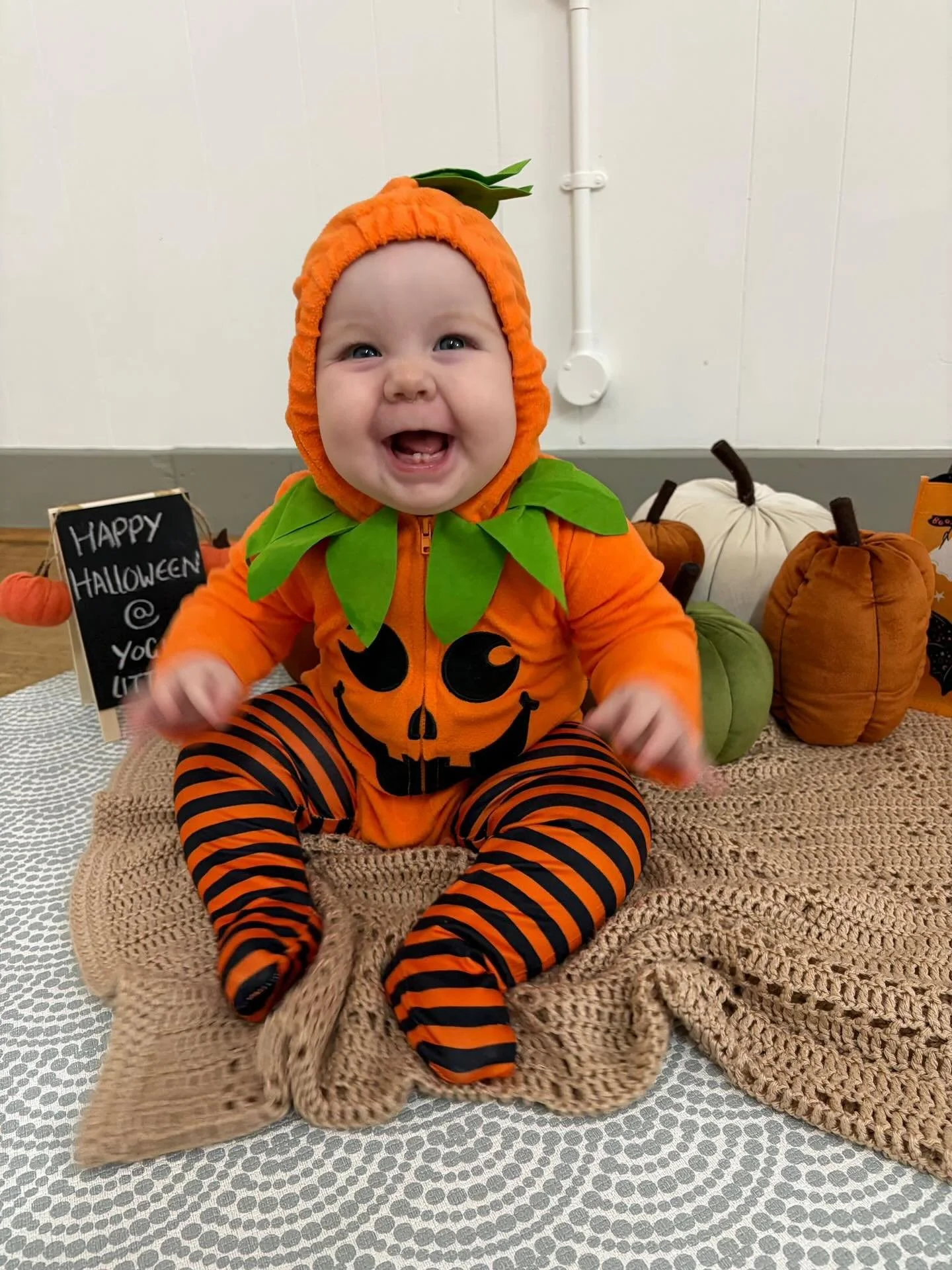 Loved seeing the little pumpkins enjoying baby yoga this week 🥰🎃

#babyyoga #babyclass #babyclasses #halloweenbaby #yogaforbabies #newburymums #readingmums