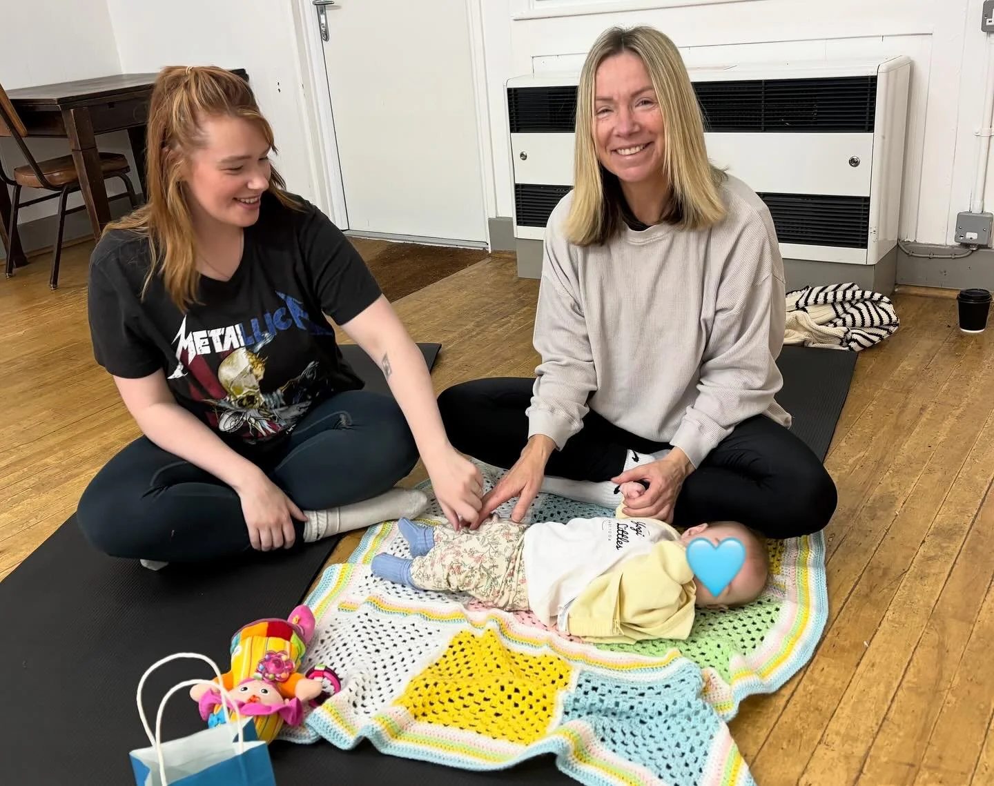 A lovely start to our Baby Yoga Mini Course today 🥰

Thanks to everyone who came along - looking forward to seeing you all again next Monday ❤️

#babyyoga #babyyogaclass #babyclass #newburymums #berkshiremums #babywellness
