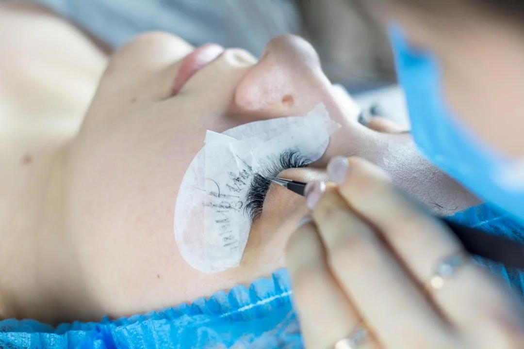 Best Lash Extensions in MetroWest MA: What Local Women Actually Recommend