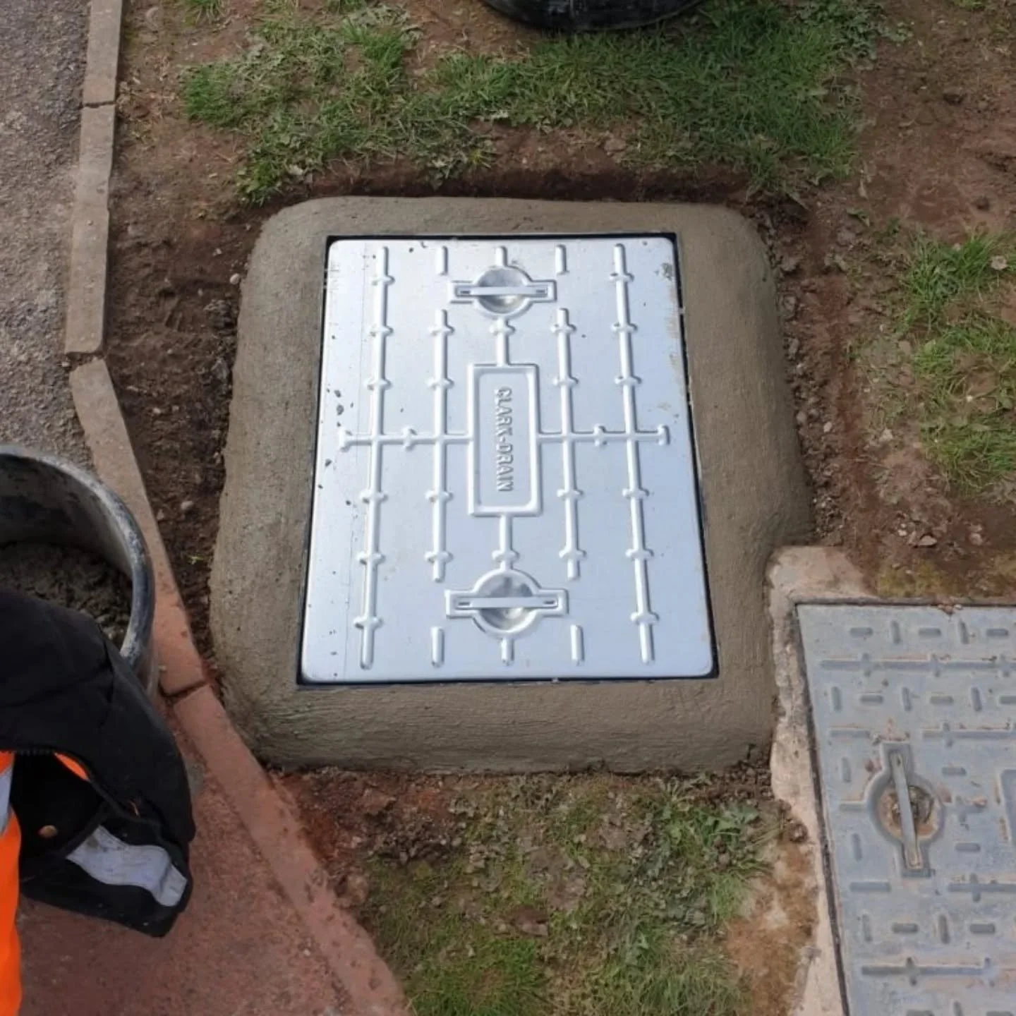 🛠️ Defender Property Maintenance
Not just plumbing and handyman work — we also take on drainage repairs and installations, including:
✅ Replacement gullies and inspection covers
✅ New drainage connections and repairs
✅ Reinstatement and grou