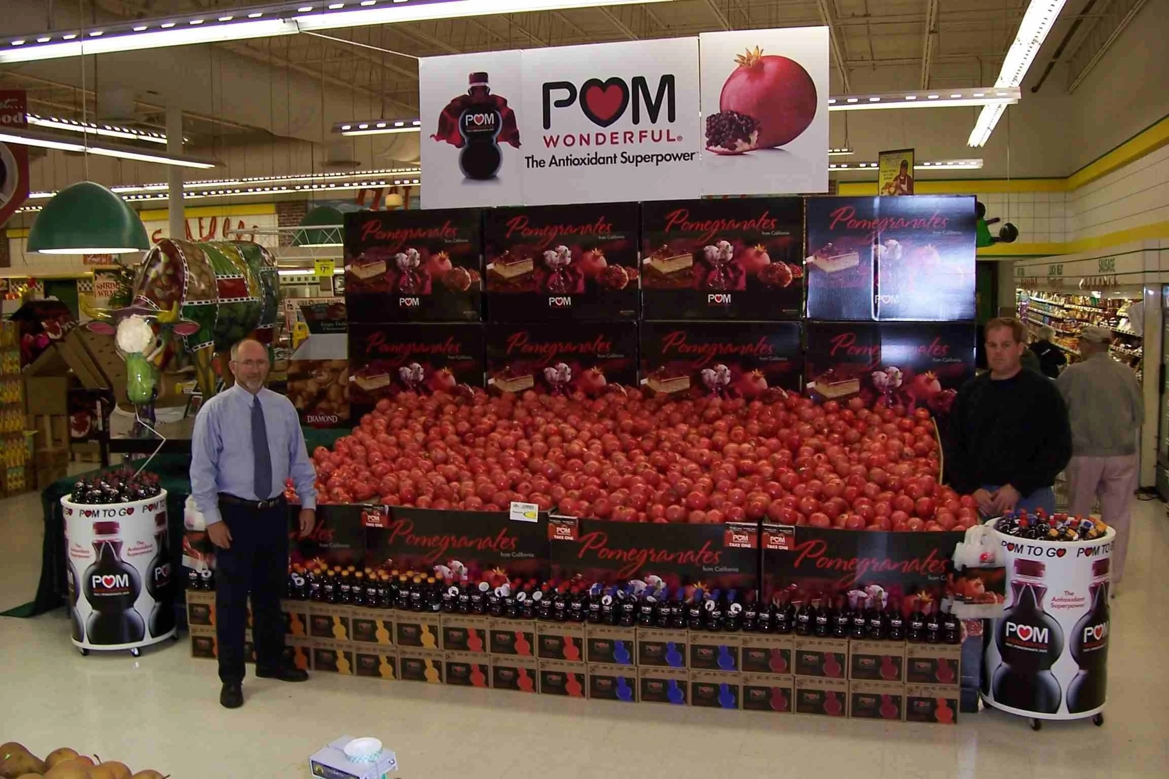 Karns Pom Display 10.26.05 1.jpg