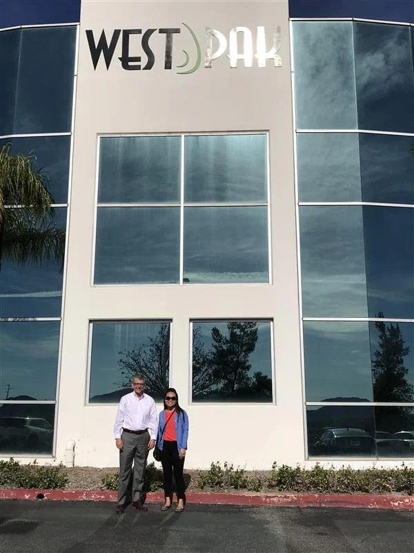 Anny and Rob West Pak Visit.jpg