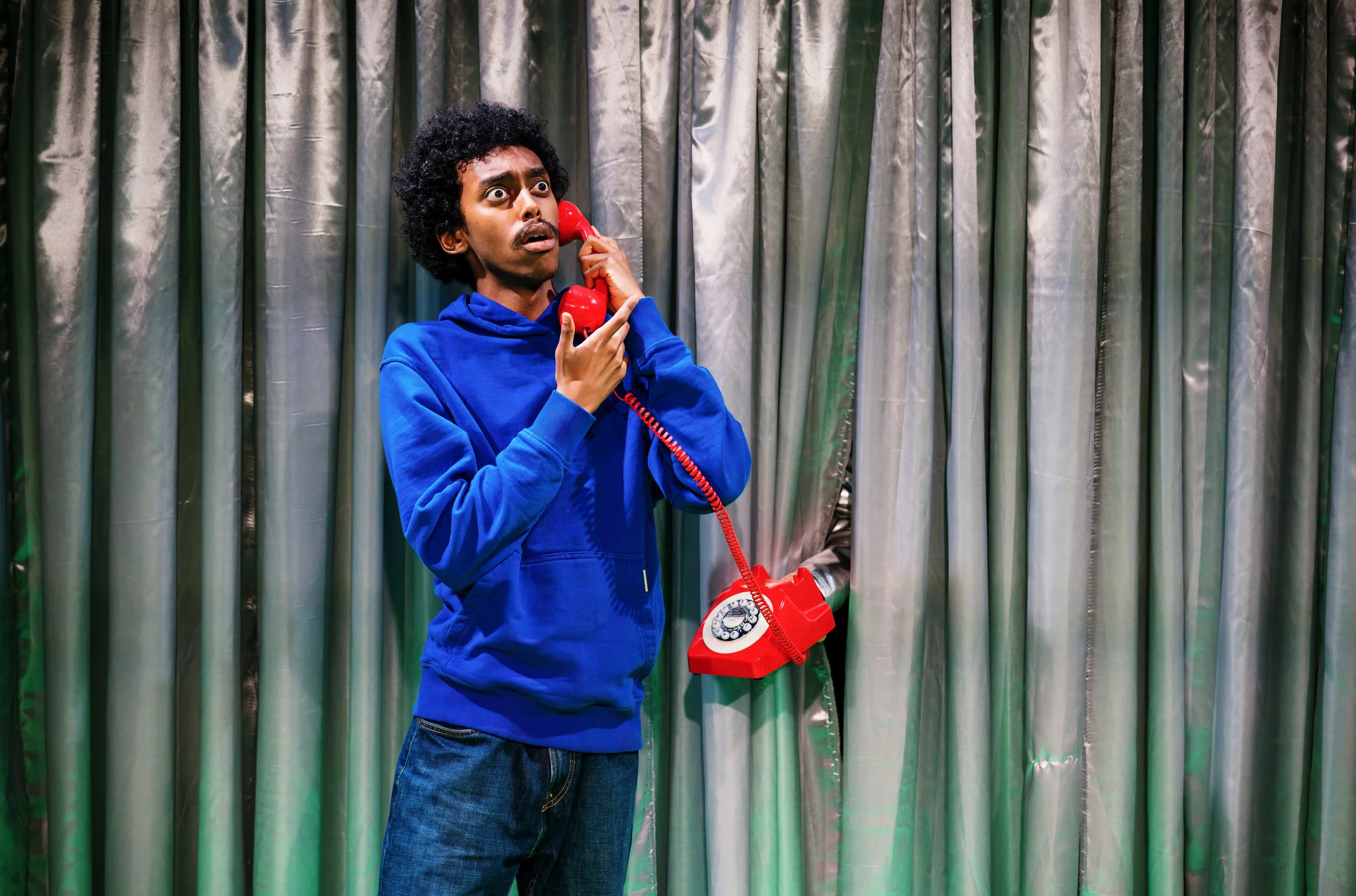 emma+pj_TheShivers@NDT_(c)Alex Brenner__12_0656-ARW-dx5_s.jpg