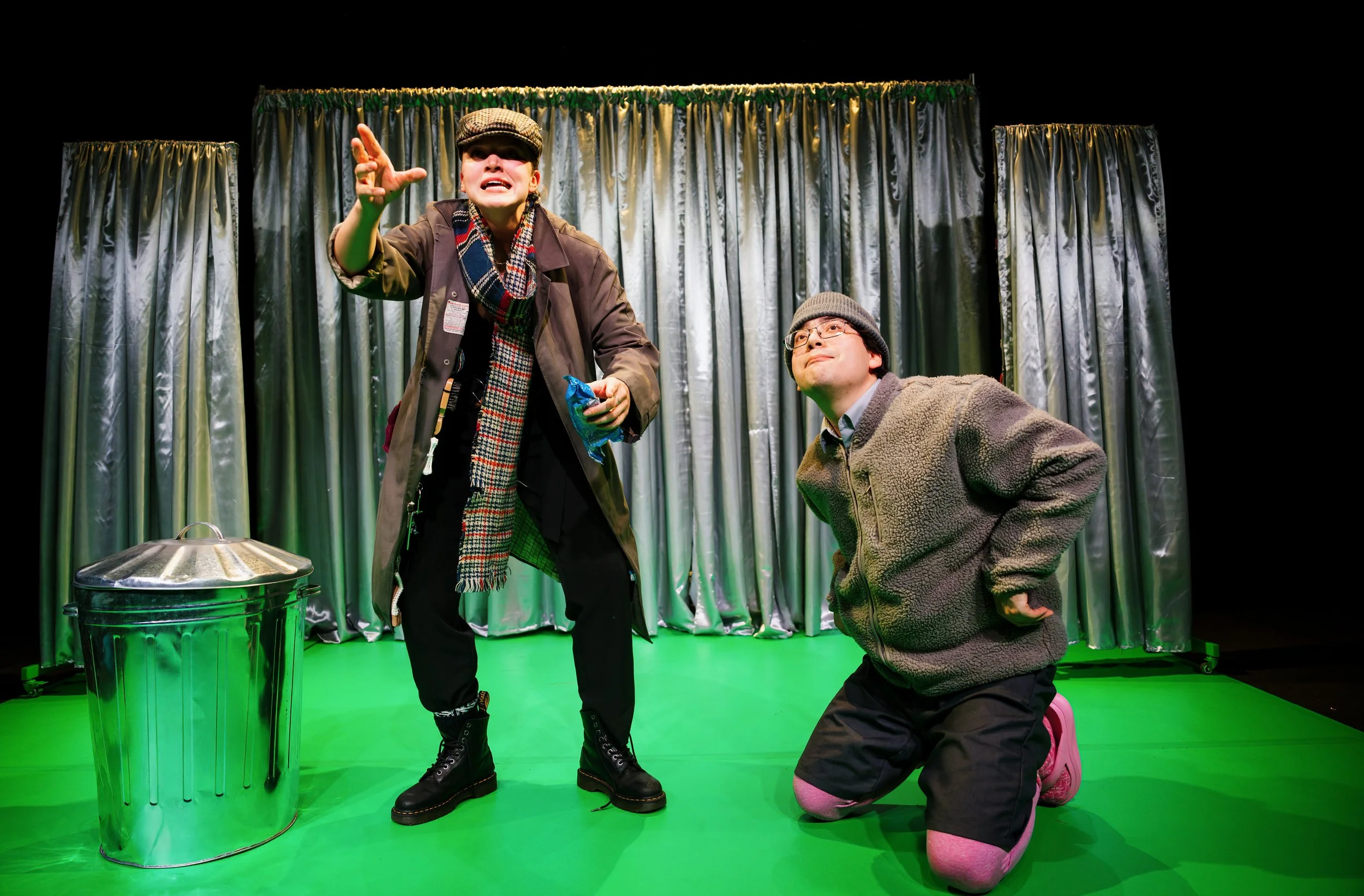 emma+pj_TheShivers@NDT_(c)Alex Brenner__12_0945-ARW-dx5_s.jpg