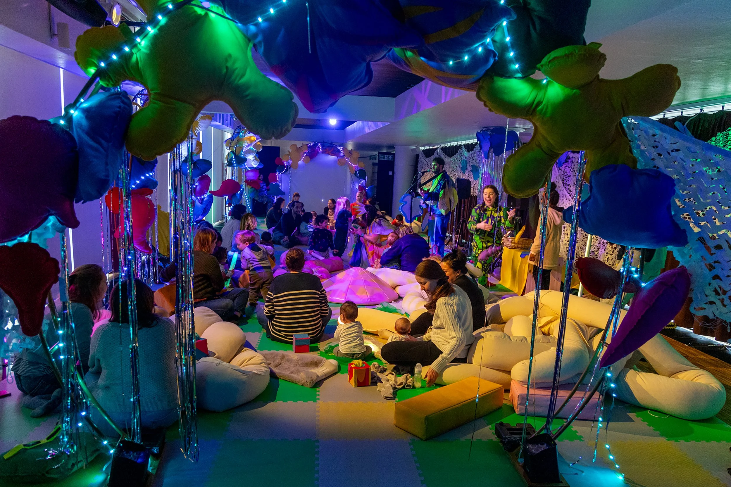1. Credit Pete Woodhead - Message to the Future-Imagine-Festival-20-02-25.jpg