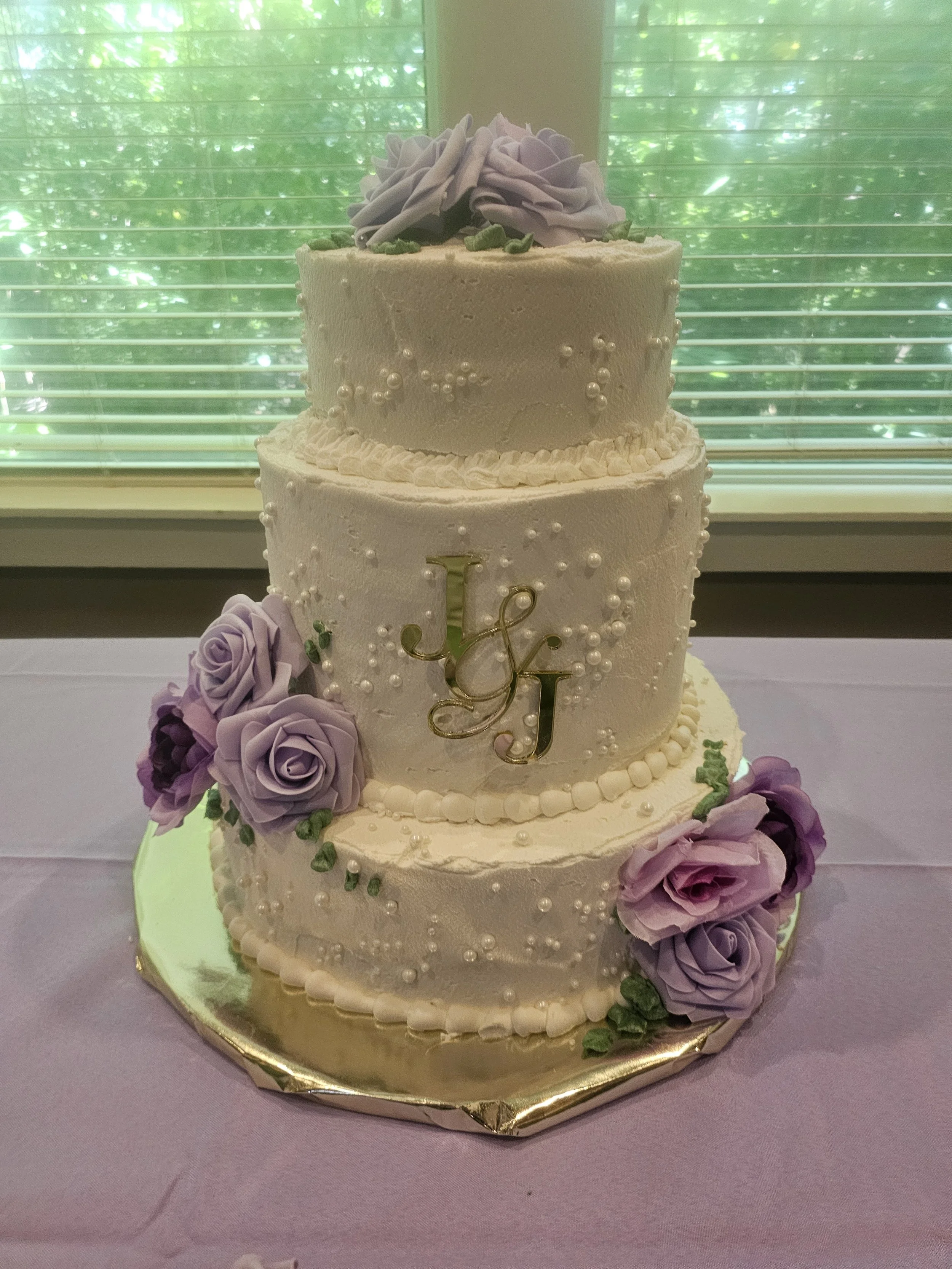 wedding c- cake-louisvilleky- heitzman bakery