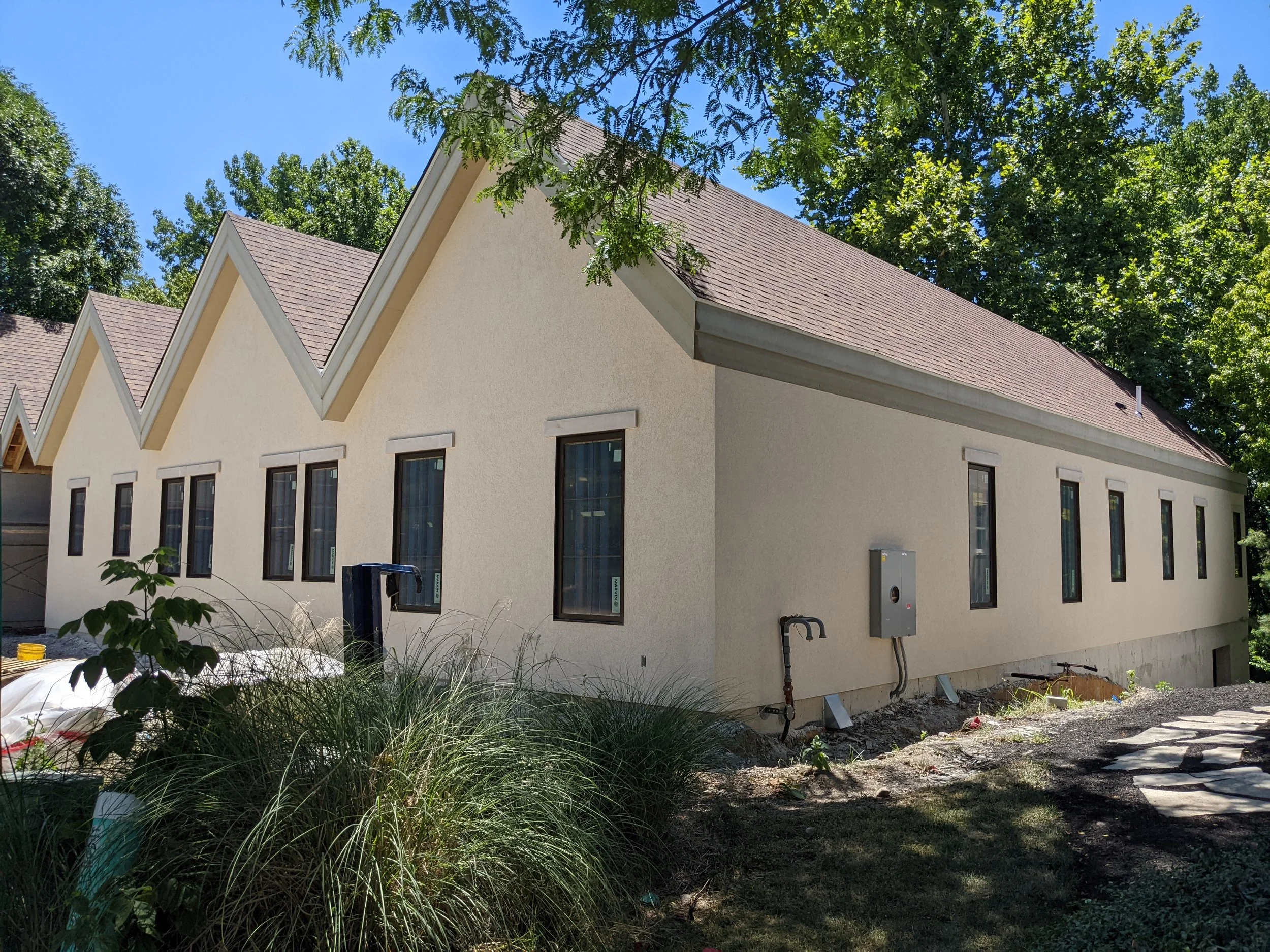 Stucco-PXL_20220630_174055082.jpg