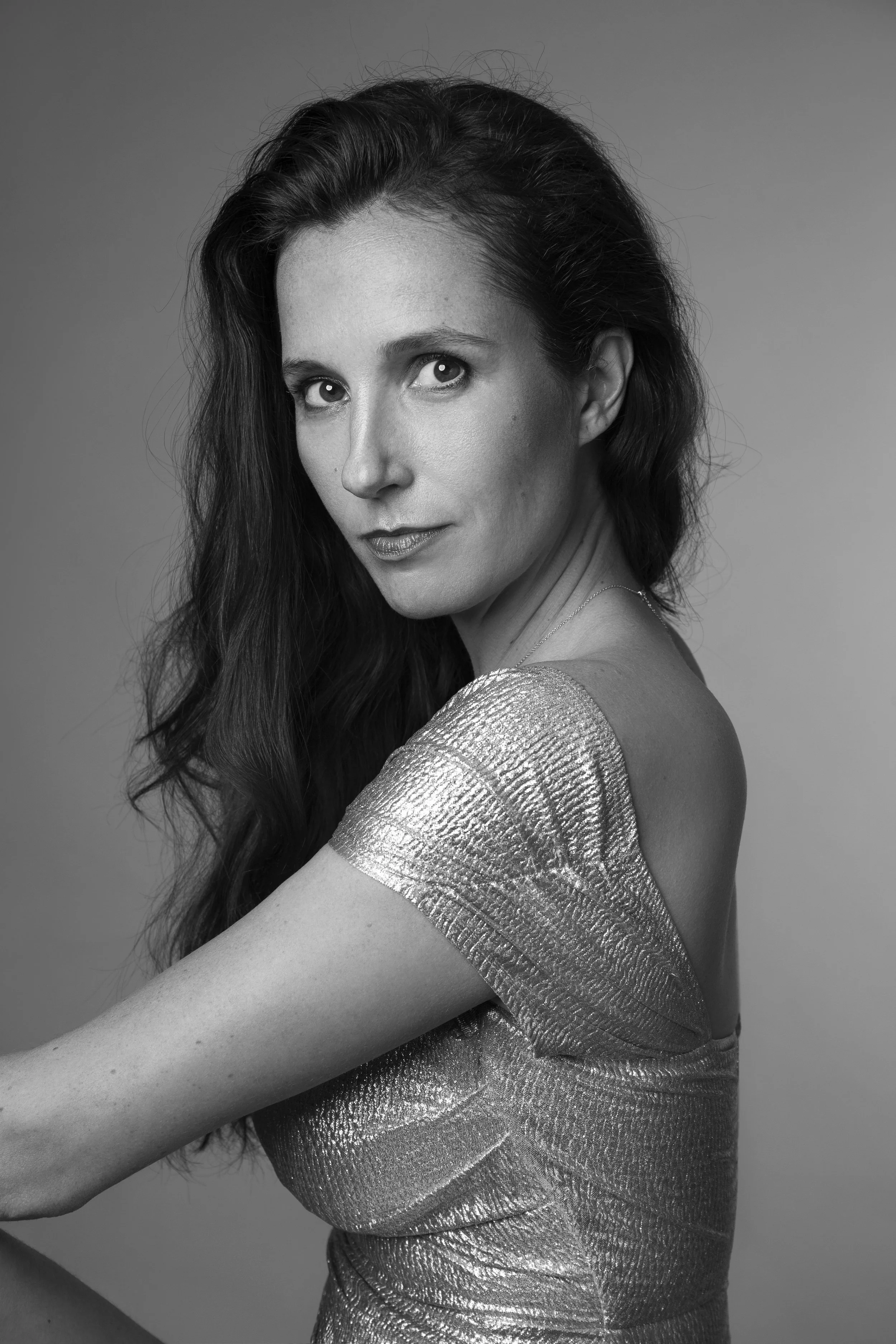 Rosalie_gold_zw copy.jpg