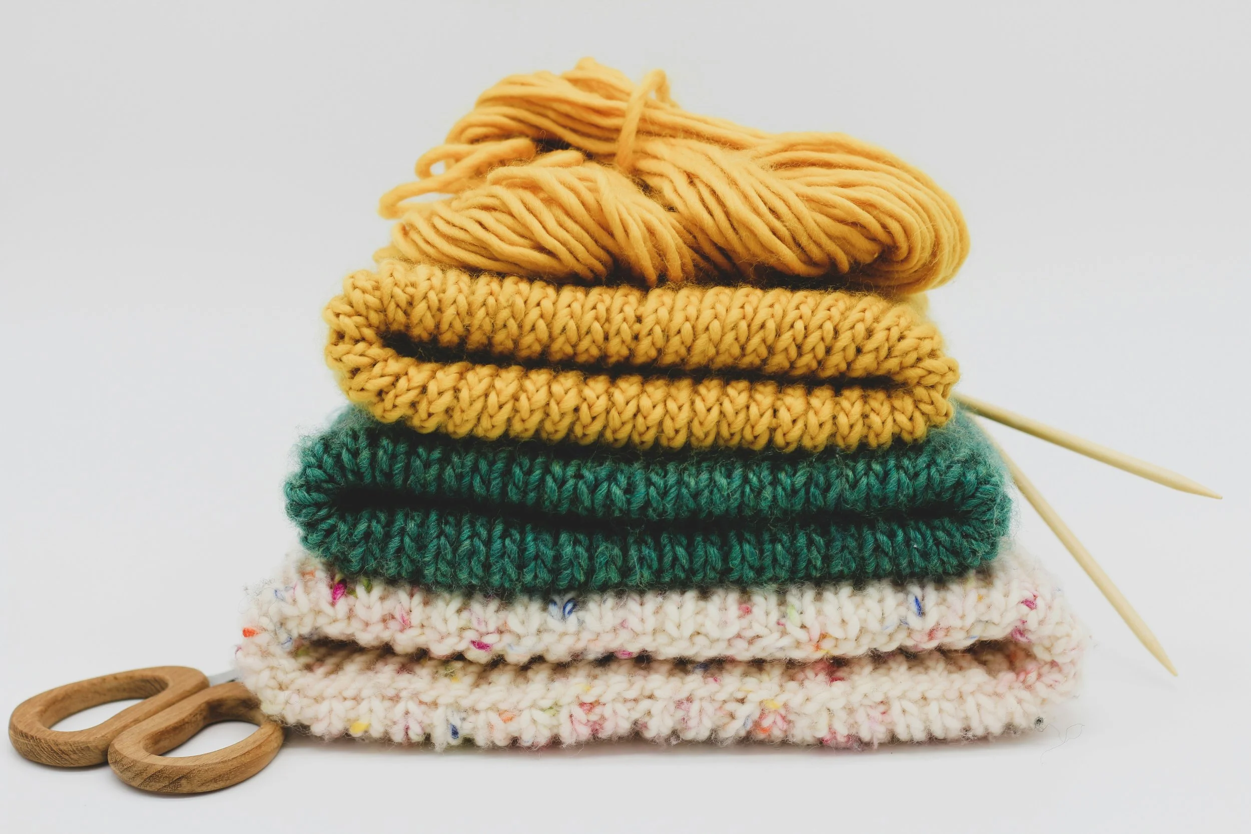 The Best Handmade Housewarming Gifts for a Cozy Home
