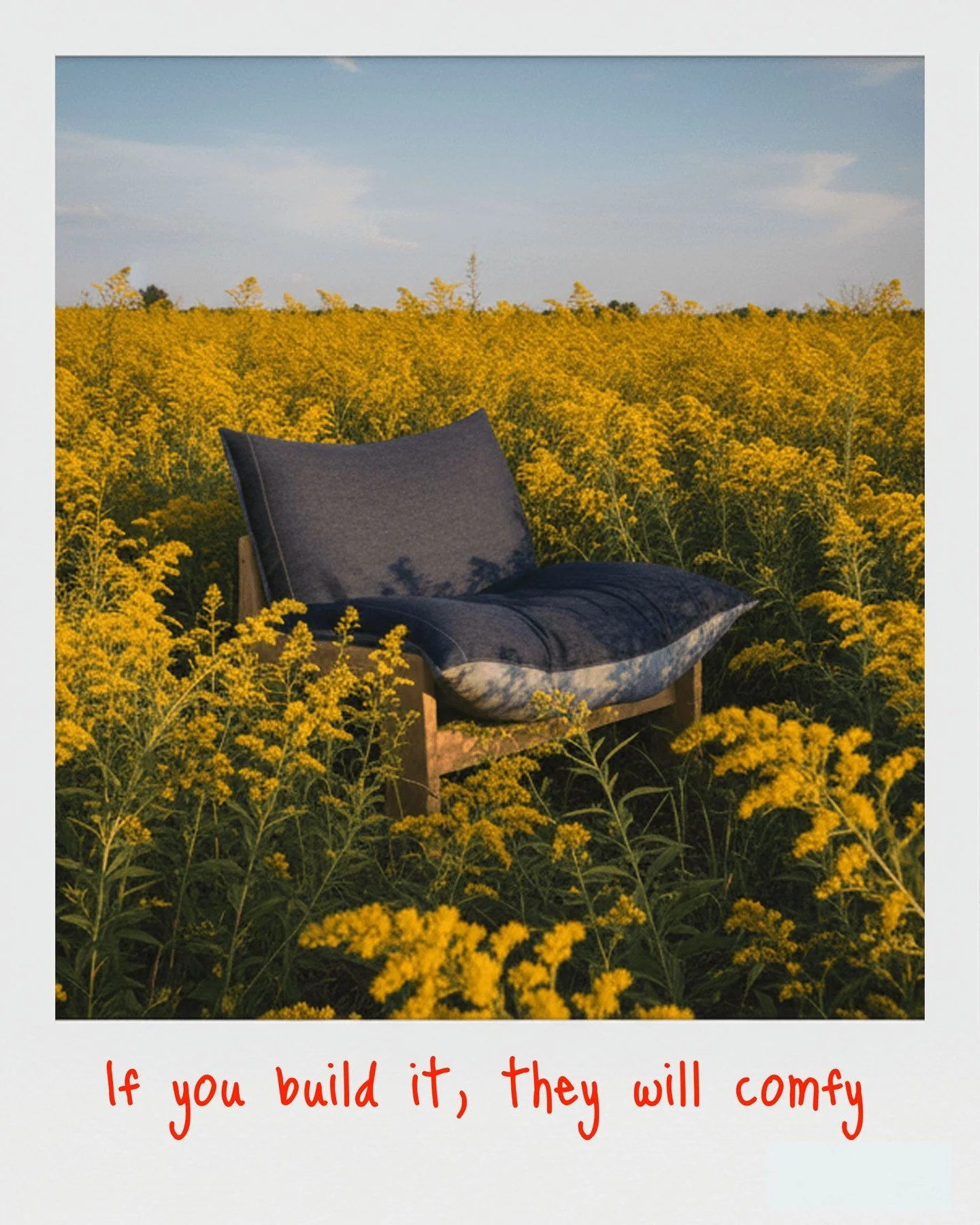 Have we forgotten what comfort is? No, seriously. Have we?

So many times we enter a space with beautiful furniture only to nearly break our tailbones when we sit down, or develop a new back pain an hour later.

At couchcouch, every drop is meticulou