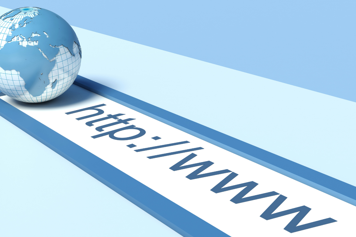 Les frais associés à un site web : ce qu'il faut prévoir