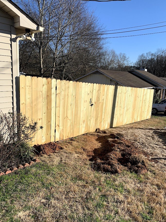 CreekwoodFence.jpg
