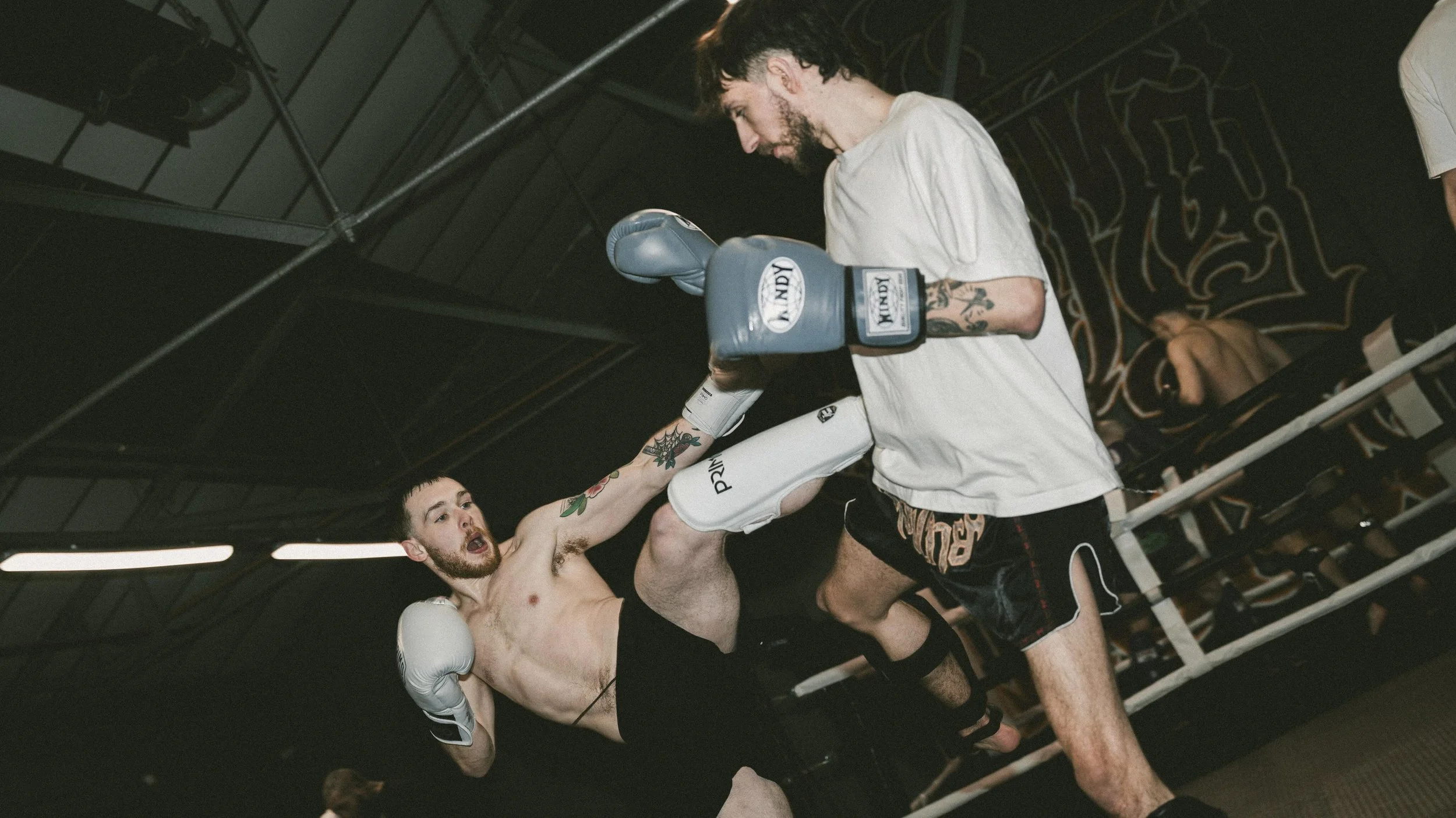 Tuesday at Sitjaiyai 

Juniors 5-6pm
Adults padwork &amp; clinching 6-730pm 

First class is FREE DM us saying Sitjaiyai and we will handle the rest 🔥 

#muaythai #worcestershirefitness #worcester #muaythailifestyle