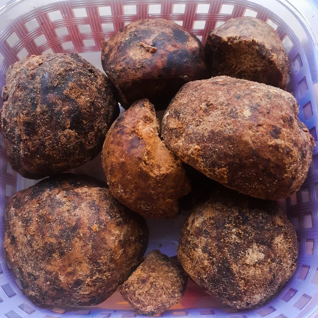 Palm jaggery and Jaggery always occupied a special place in my life since childhood.. i loved eating them more than chocolates.. when I  get any chocolate, my sister used to tease me for keeping that safely in cupboard for days..now my hubby took the