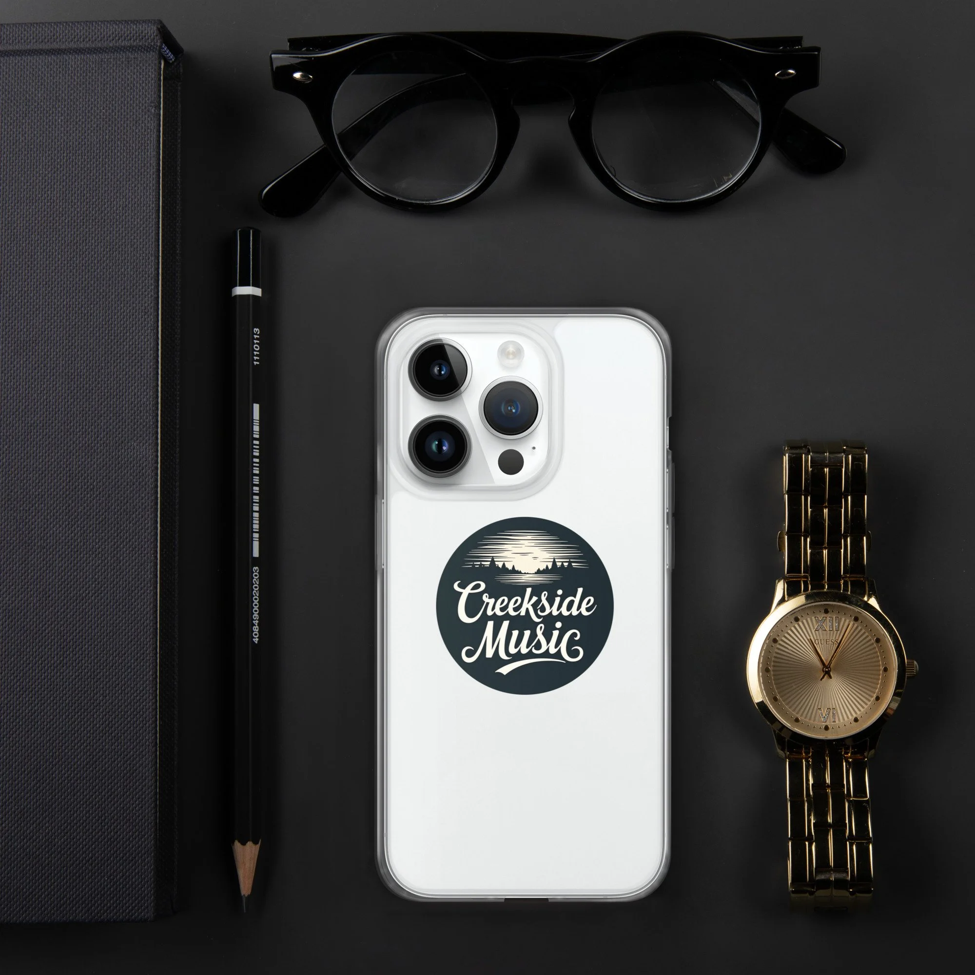 clear-case-for-iphone-iphone-14-pro-lifestyle-1-68b2f687a7eaf.jpg