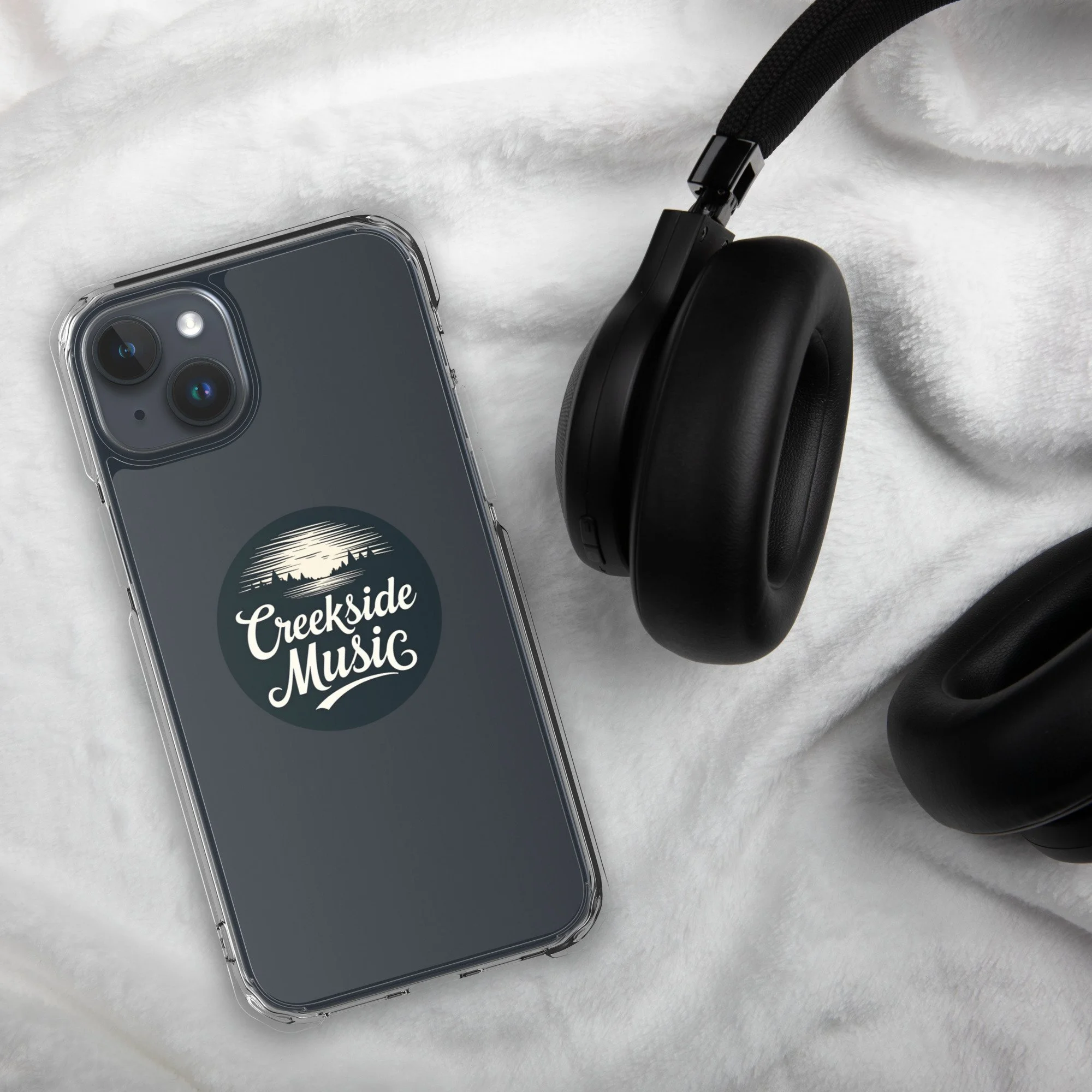 clear-case-for-iphone-iphone-15-plus-lifestyle-2-68b2f687b0876.jpg