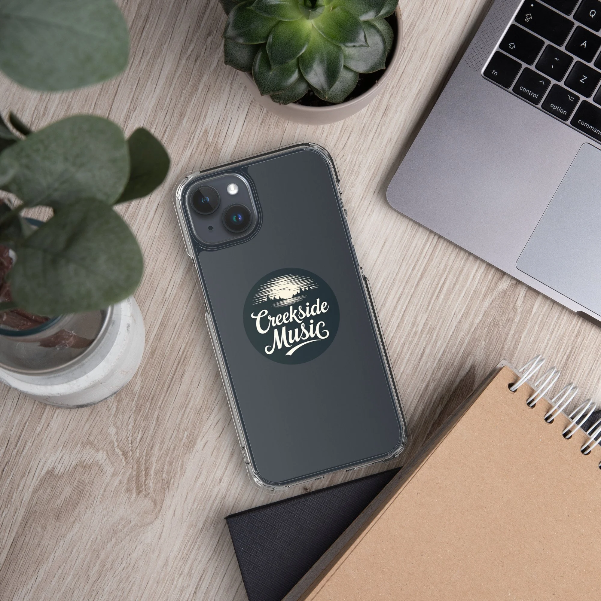 clear-case-for-iphone-iphone-15-plus-lifestyle-4-68b2f687b0e53.jpg