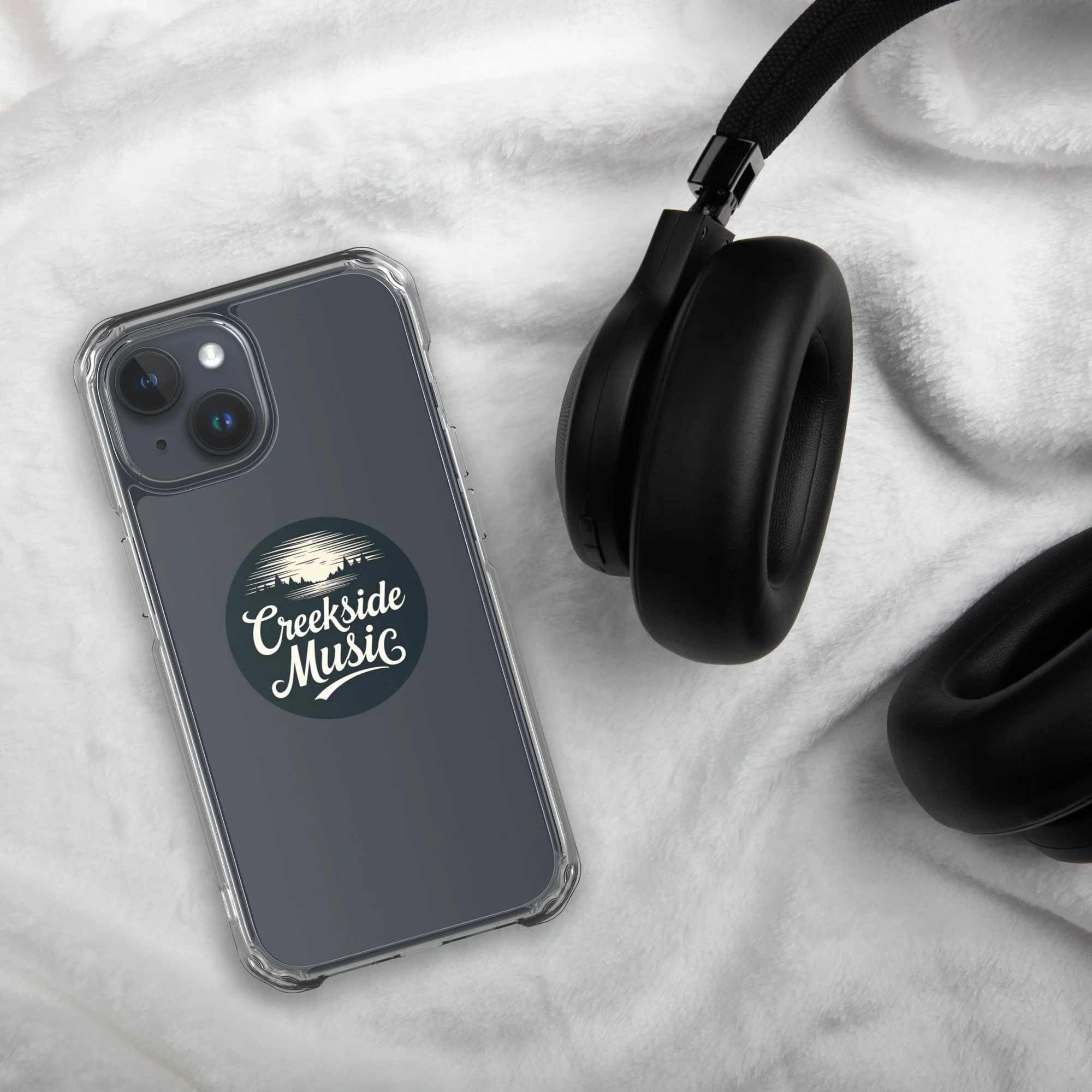 clear-case-for-iphone-iphone-15-lifestyle-2-68b2f687ae6f2.jpg