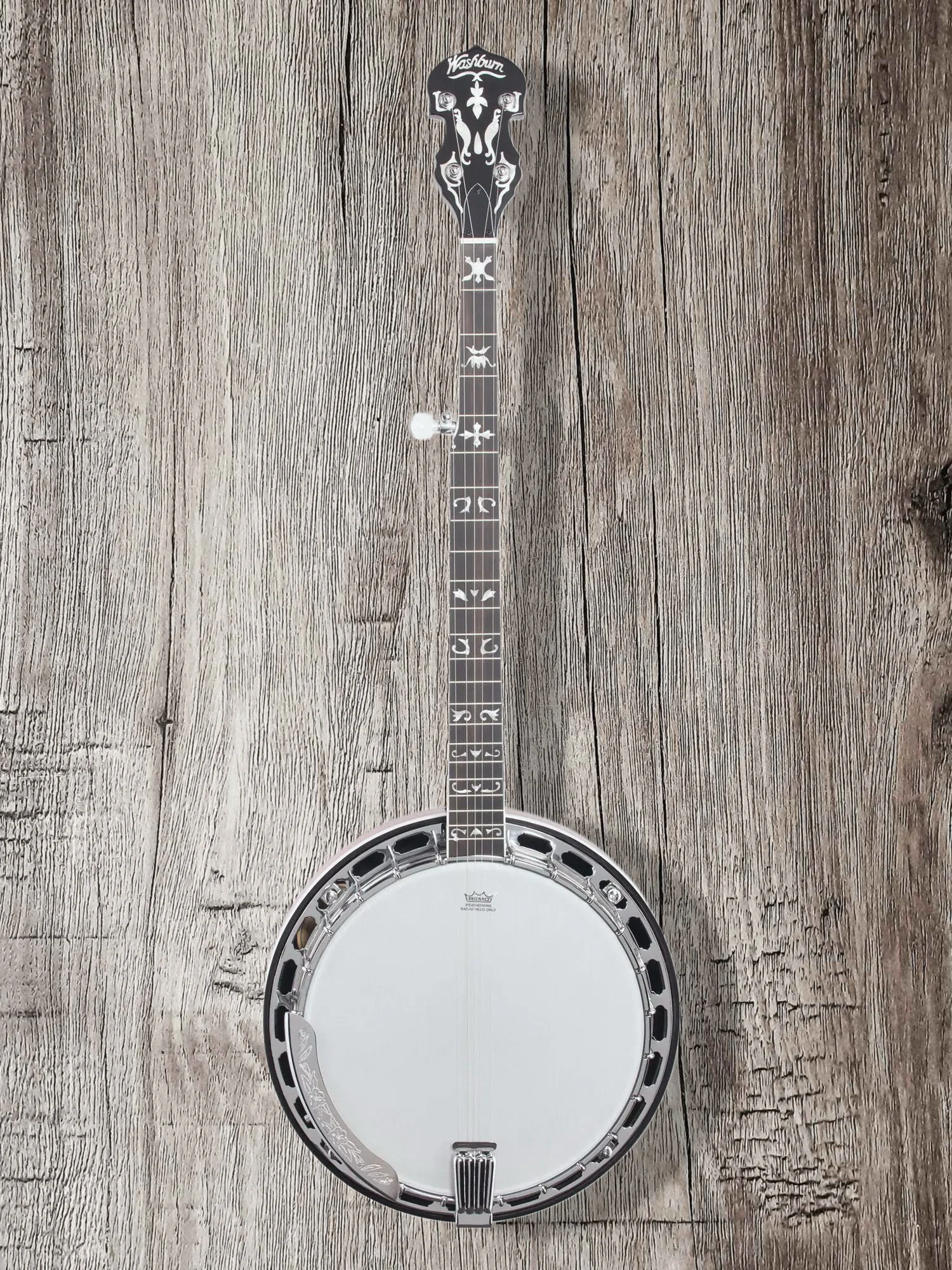 The Washburn B16 Americana Series 5 string banjo in Tobacco Sunburst is the perfect choice for your bluegrass sessions. Order yours now