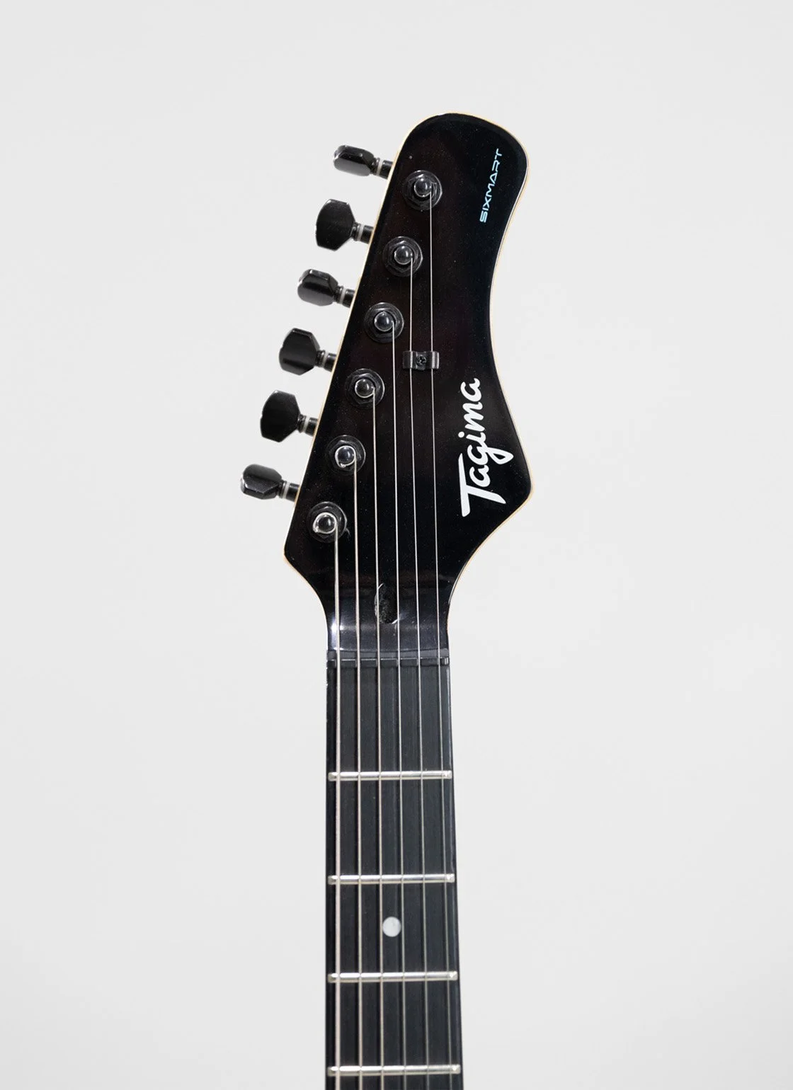 CLASSIC_SIXMART_MDSV_DF_BK_HEADSTOCK.jpg
