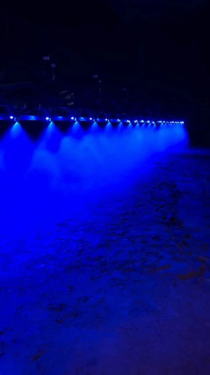 Sistema de iluminação bico a bico AGR Equipamentos.
Pulverização segura e precisa!
www.agrequipamentos.com