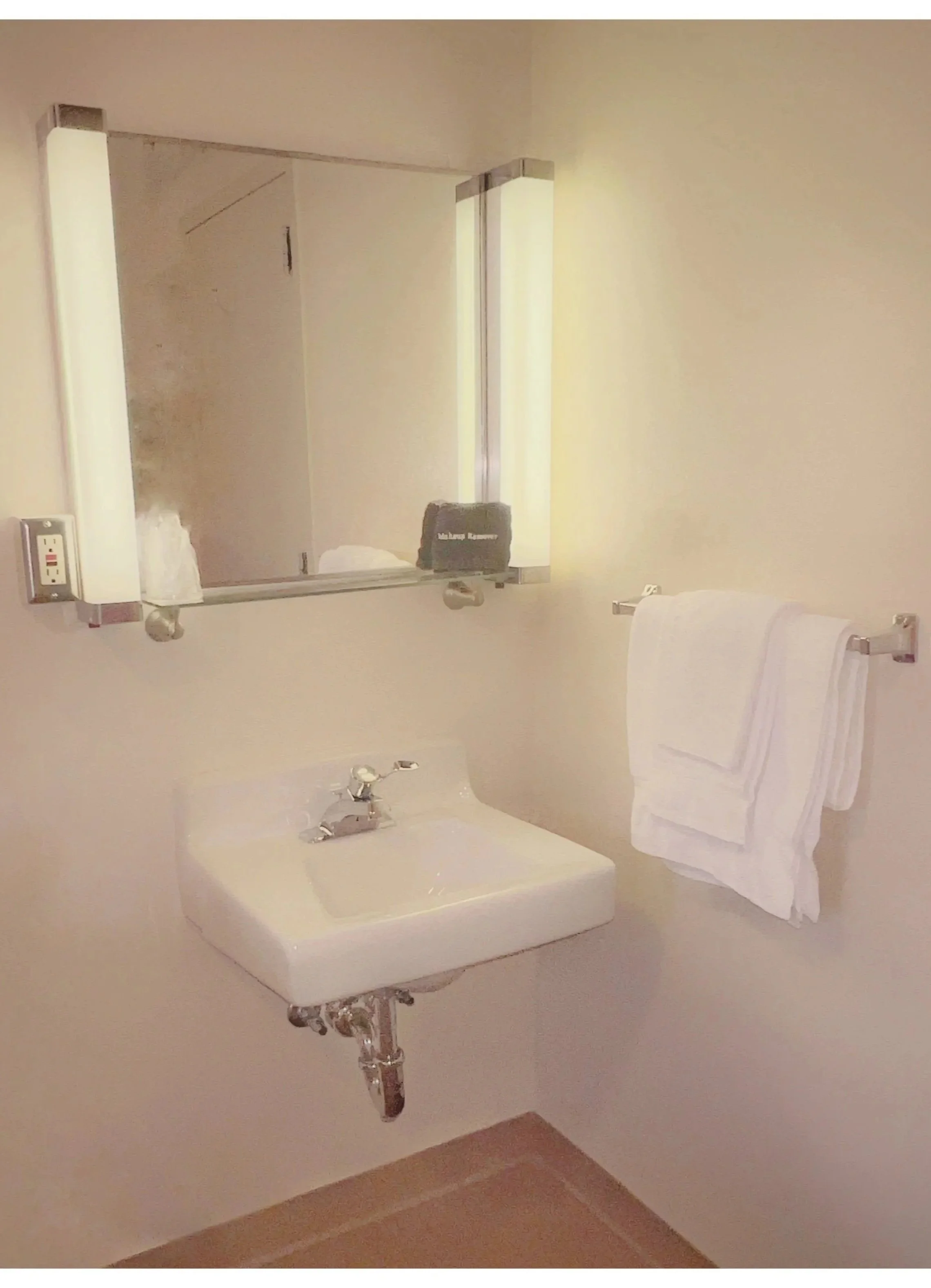 Vanity & sink.