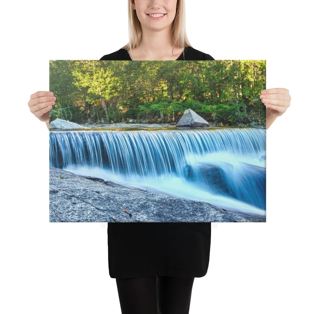 canvas-(in)-18x24-person-69da8c8ce0456.jpg