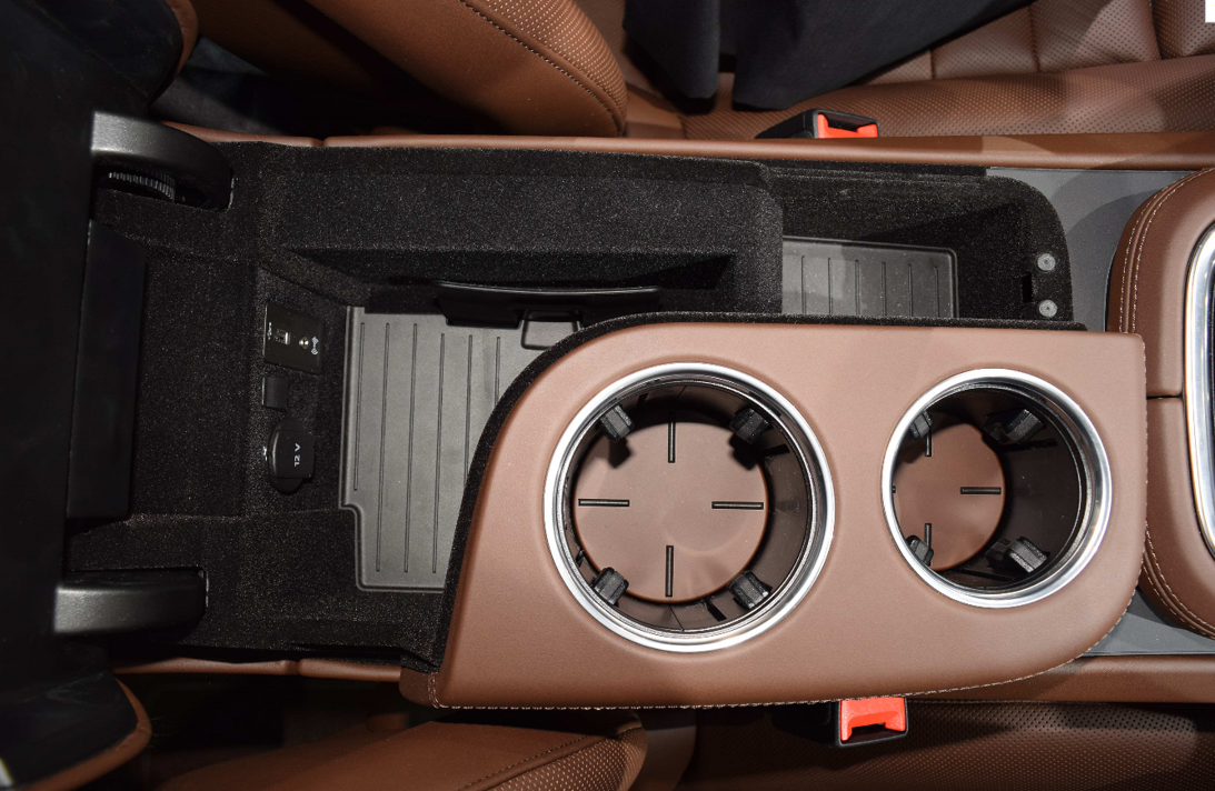 Mittelkonsole Porsche Panamera