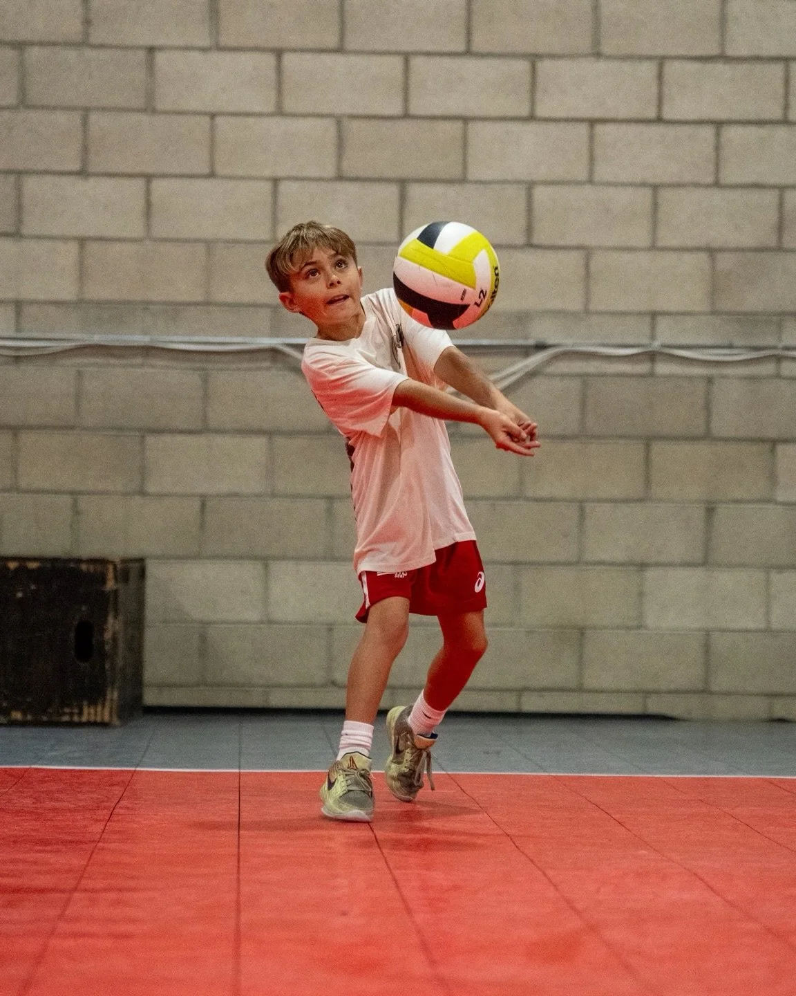 Great passing starts with one thing: a strong platform.  
Before footwork, before angles, before anything else&mdash;your arms are the steering wheel of the game

💪 A firm, locked-in platform = cleaner contact on the ball 🎯 Better control = more ac