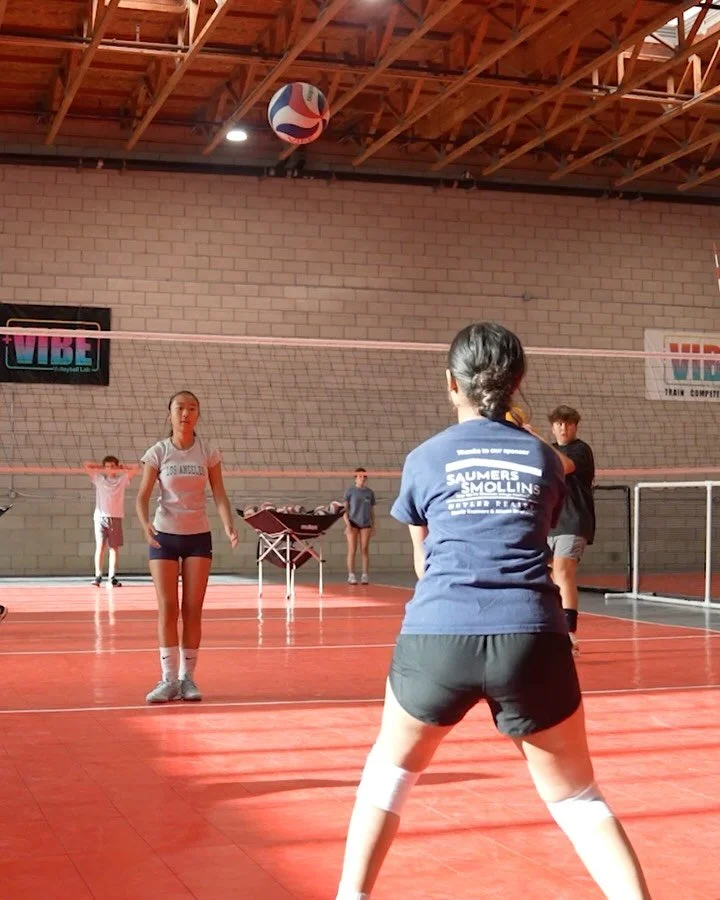 Why choose a class at Vibe?&nbsp;

🏐Skill Mastery: Nail down the fundamentals and techniques that matter. We&rsquo;re all about making you a pro on the court.

🎉Fun Learning: Get the best of both worlds &ndash; have a blast while mastering the game