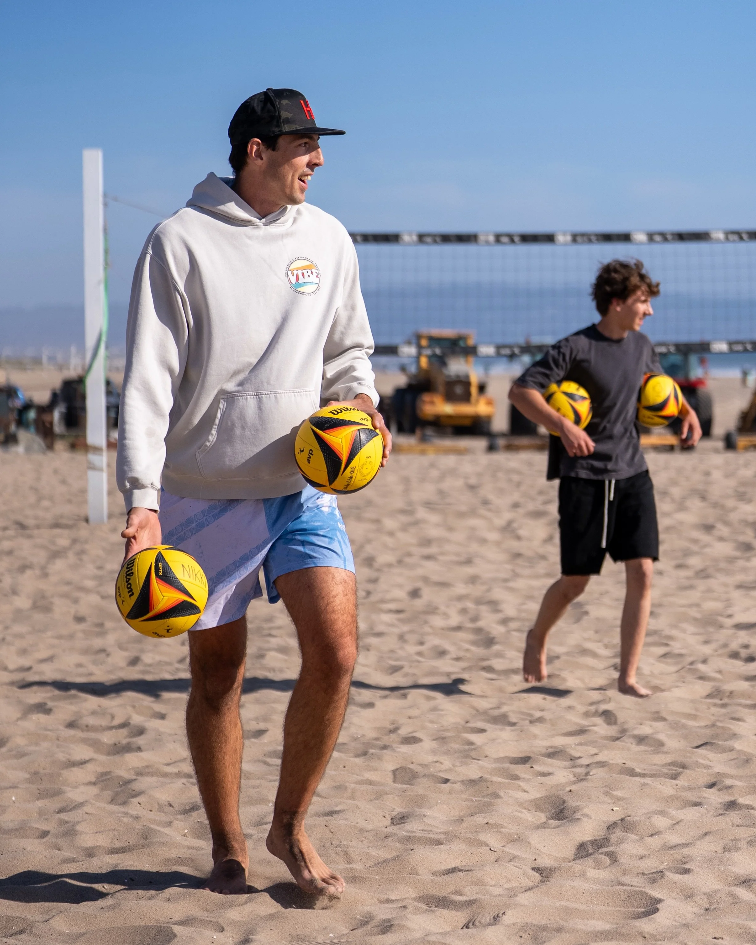 Trainer Spotlight: Brendan Schmidt (BEACH + INDOOR TRAINER)

TRAINER BIO:
⚡️Played at McKendree University 
⚡️2018-2020 USA Men&rsquo;s NT 
⚡️2018- 2021 Professional Indoor Volleyball (Romania, Germany, Spain) 
⚡️2021-2022 McKendree University Assist