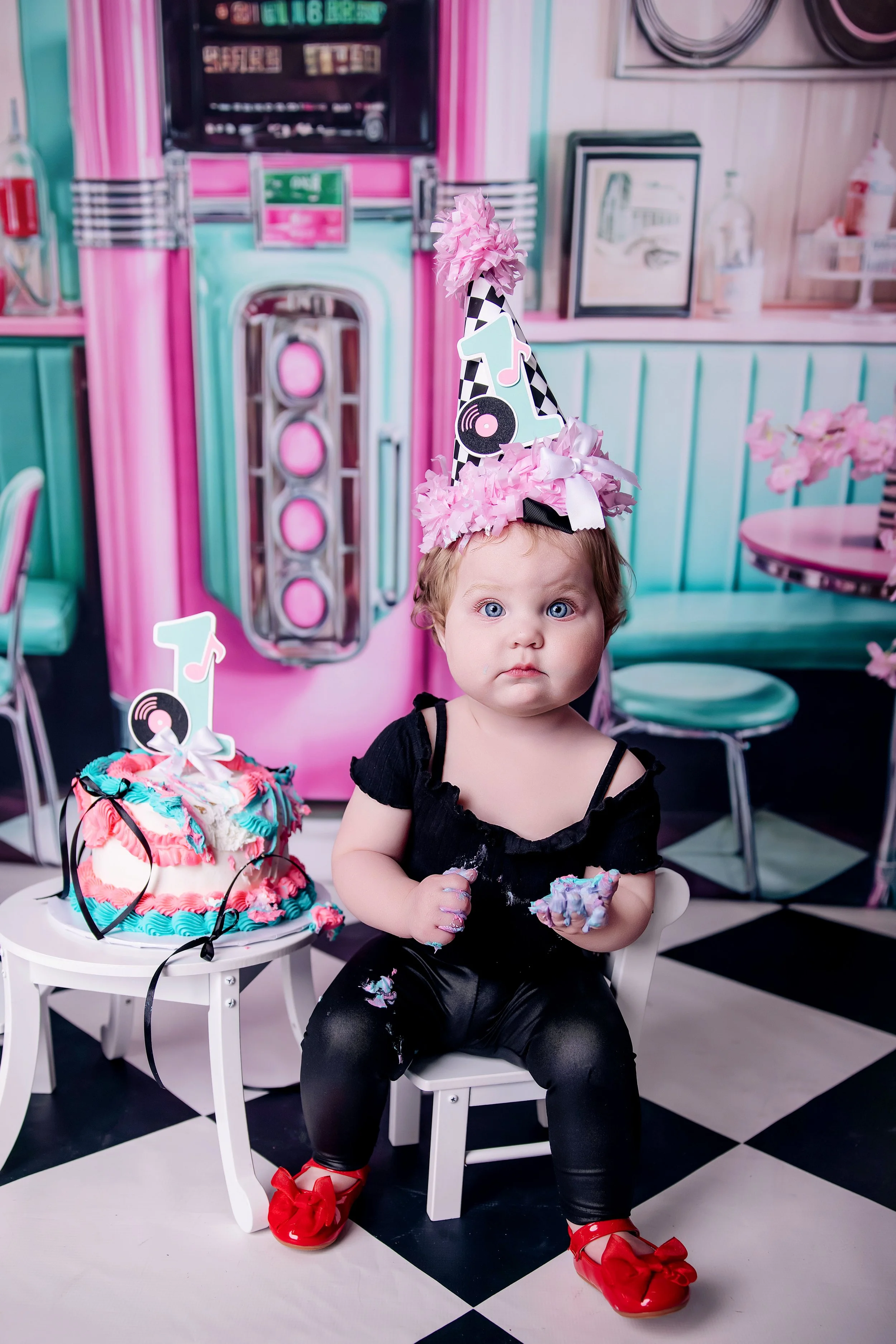 Best newborn photographer in miami, Showcasing newborn photography by May Martinez, highlighting tender moments from birth to 10 months, with additional galleries for milestones and family.