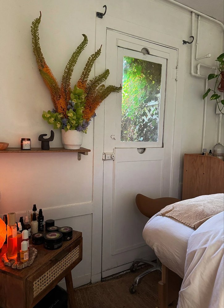 ROAM Skin Wellness facial treatment room in Ojai offering sculptural massage and lymphatic drainage